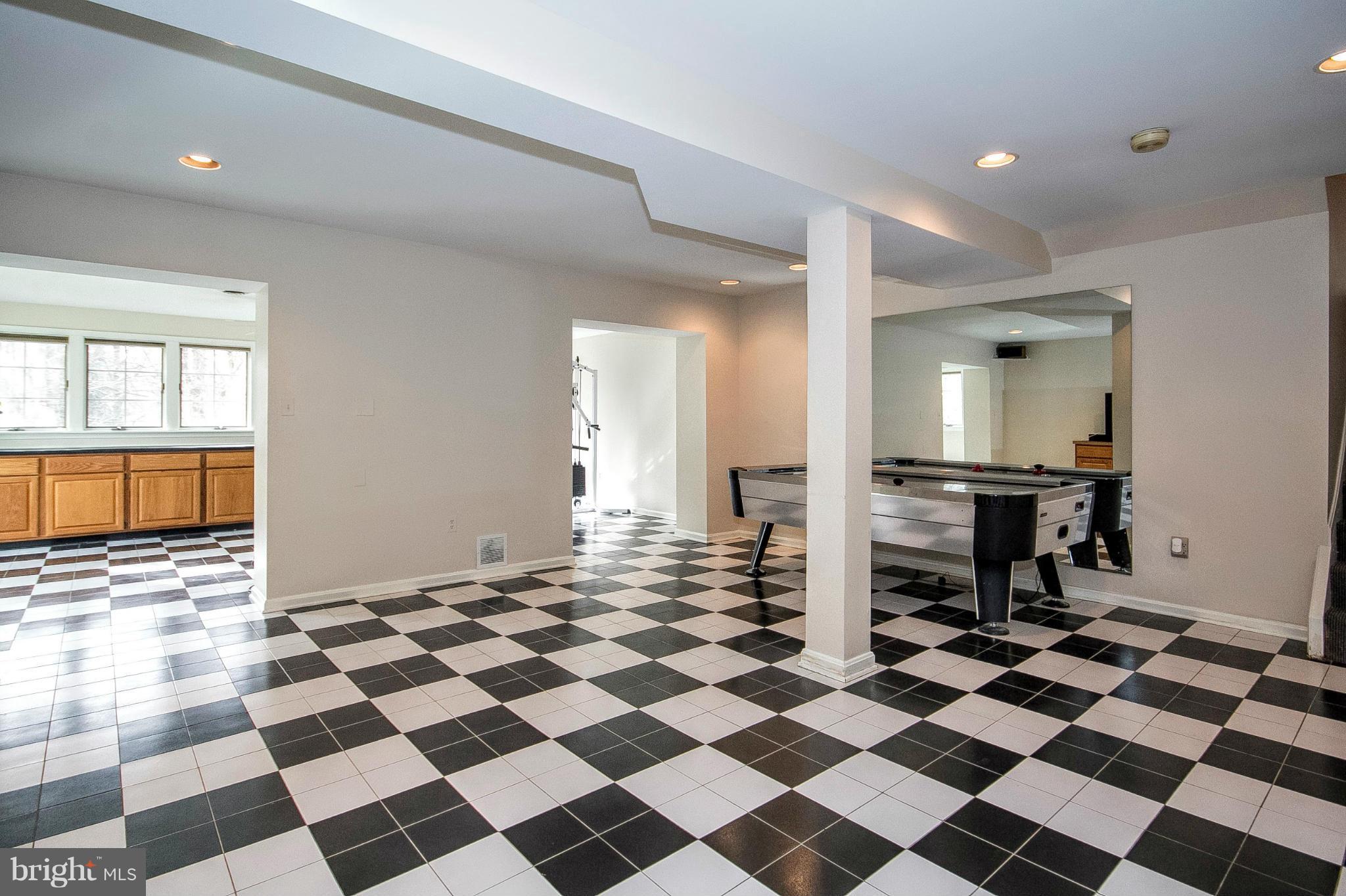 DORSEY HALL - Residential