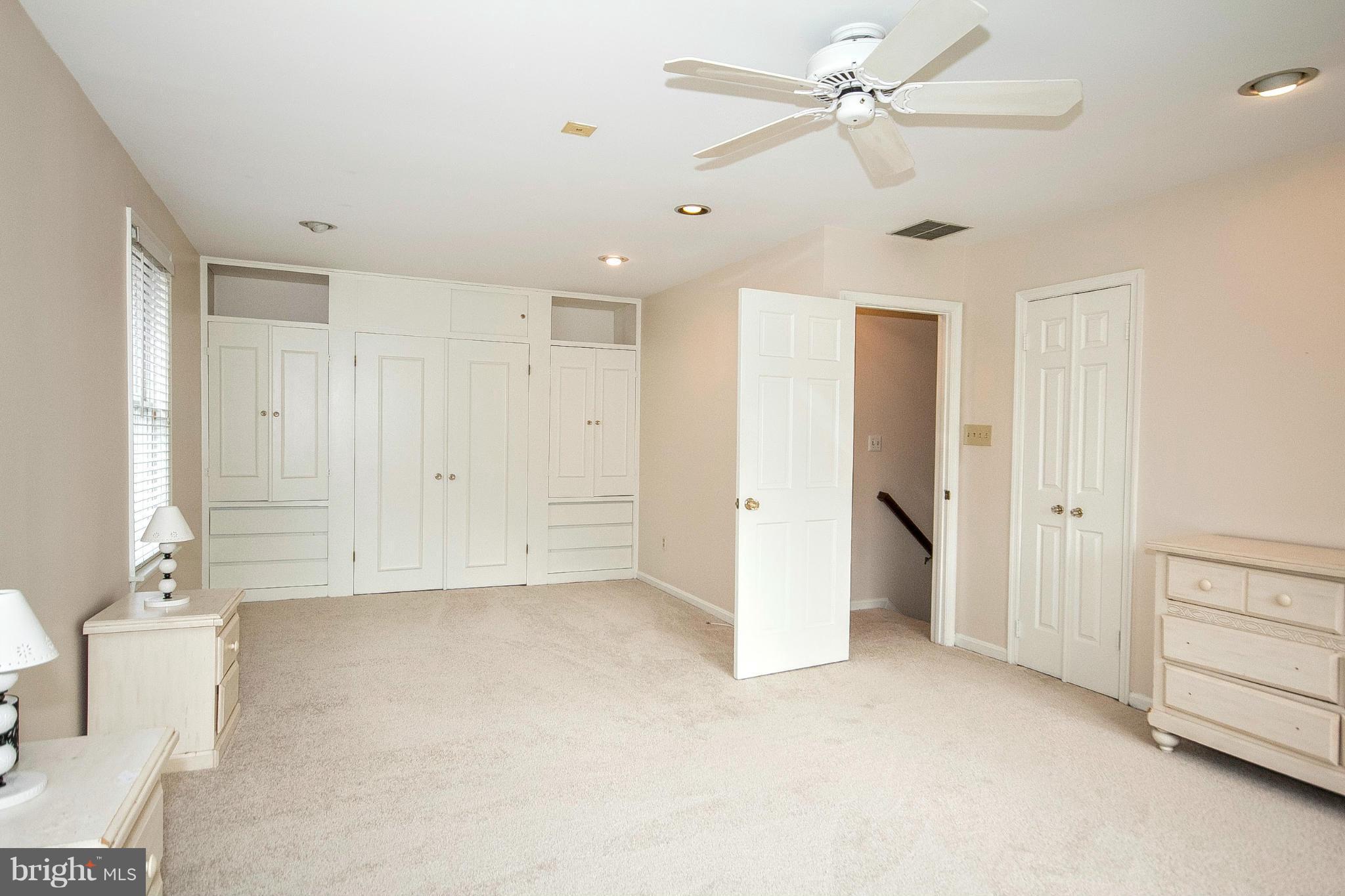 DORSEY HALL - Residential