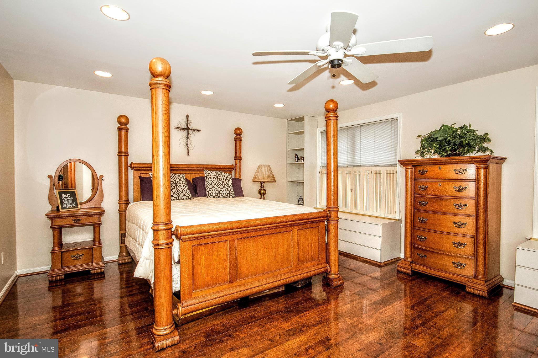 DORSEY HALL - Residential