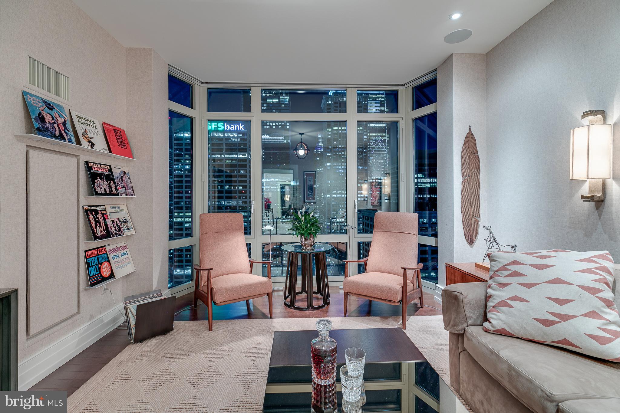 RITTENHOUSE SQUARE - Residential