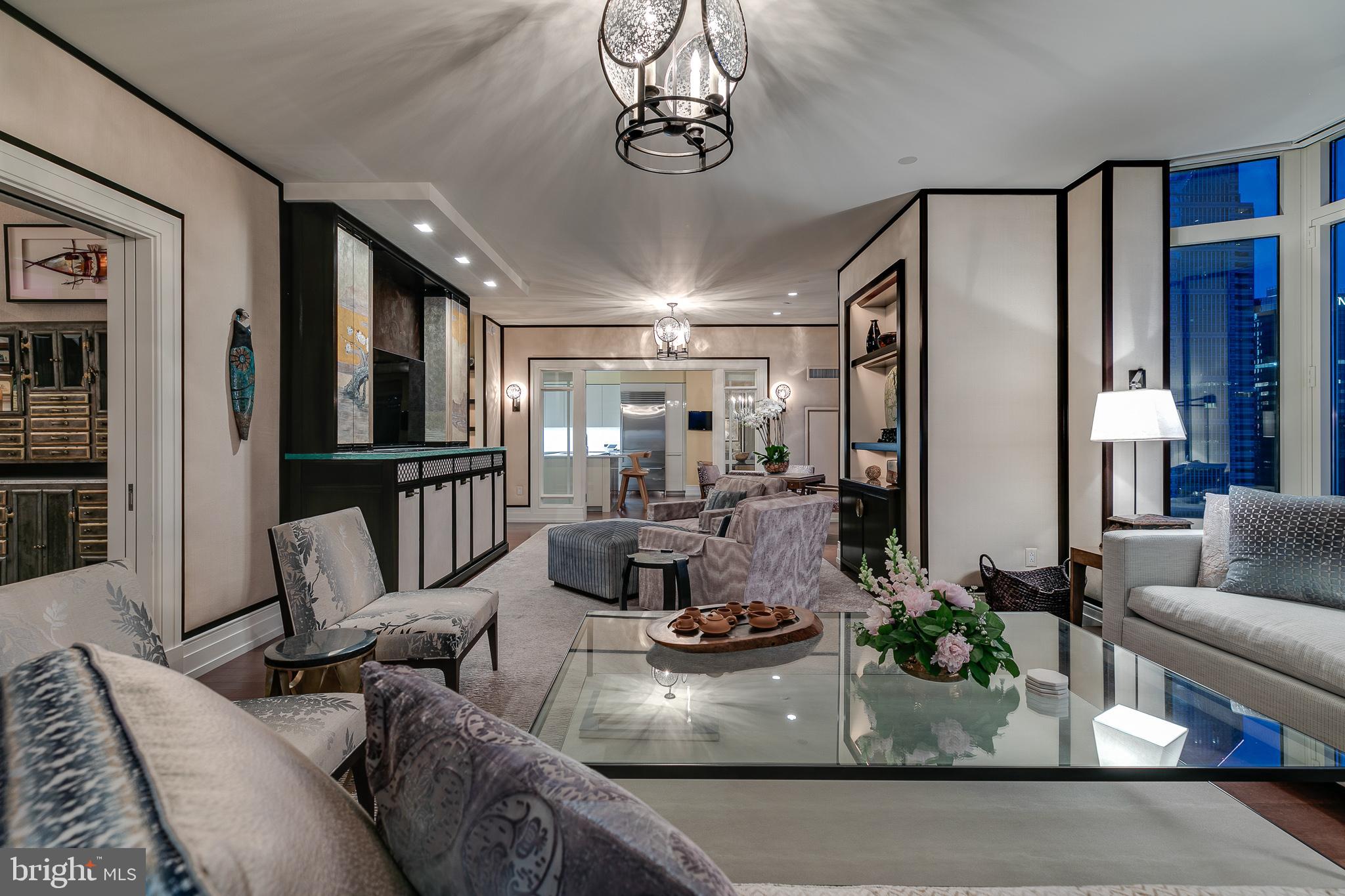 RITTENHOUSE SQUARE - Residential