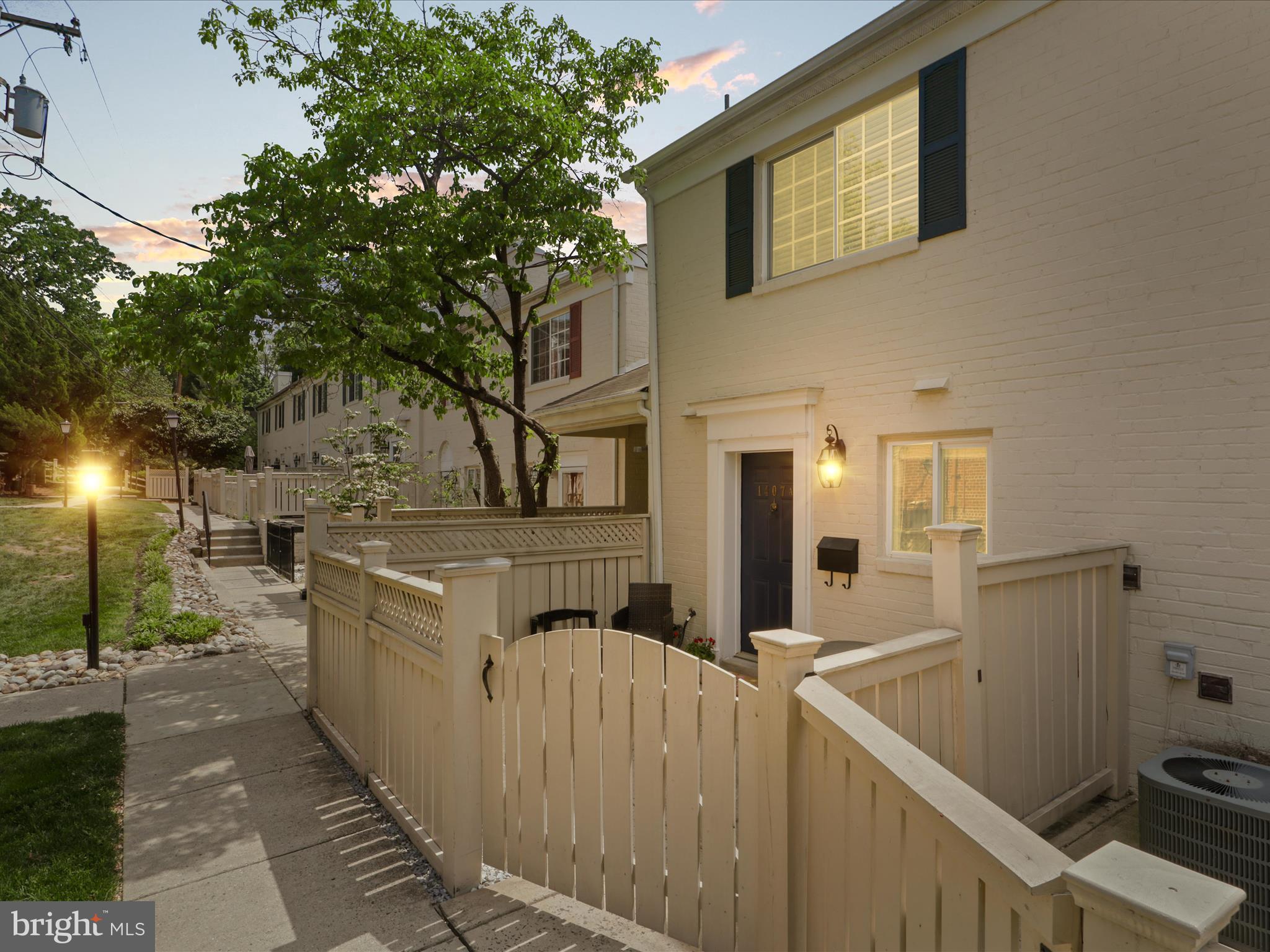 PARKSIDE AT ALEXANDRIA - Residential