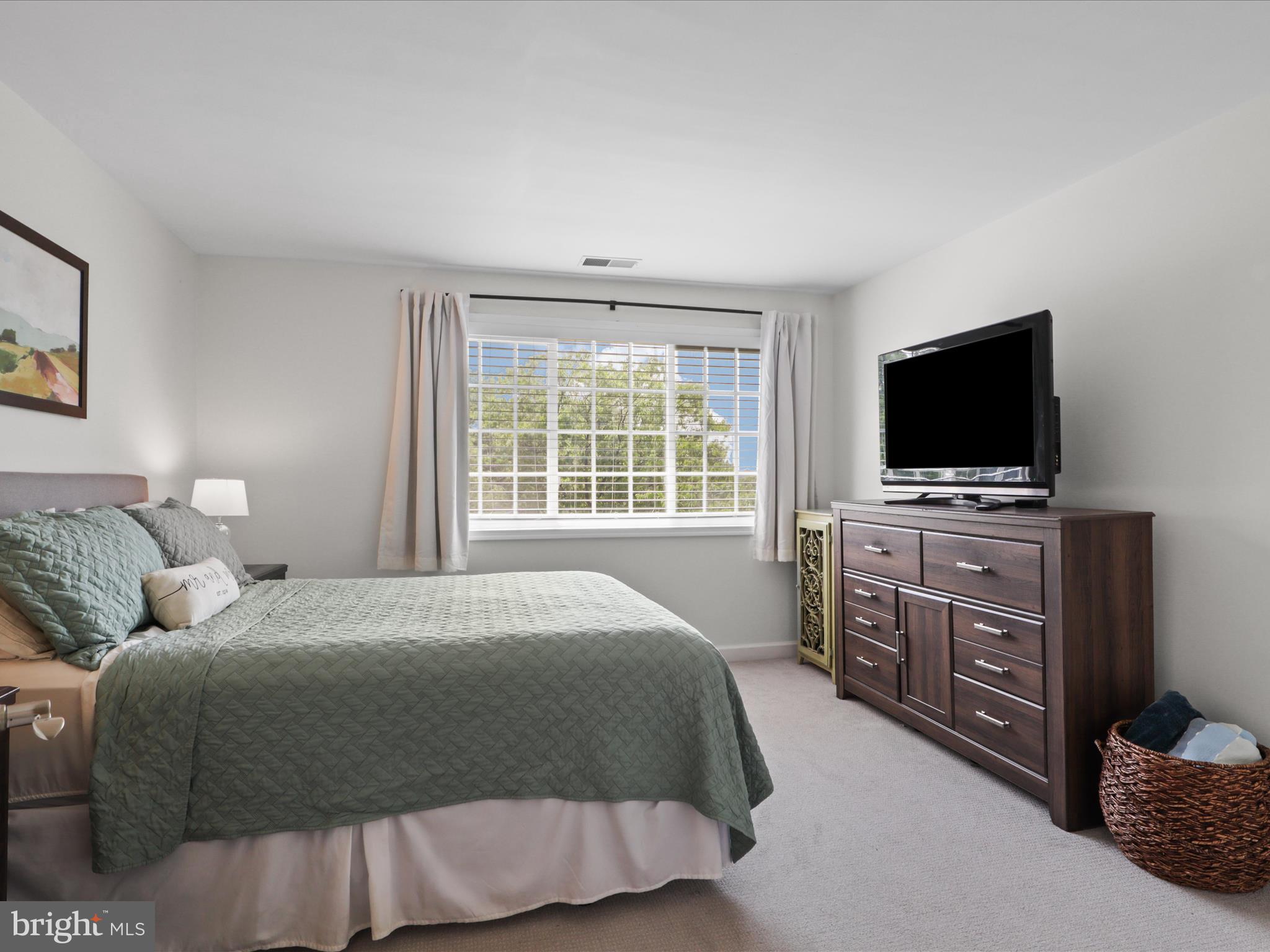 PARKSIDE AT ALEXANDRIA - Residential