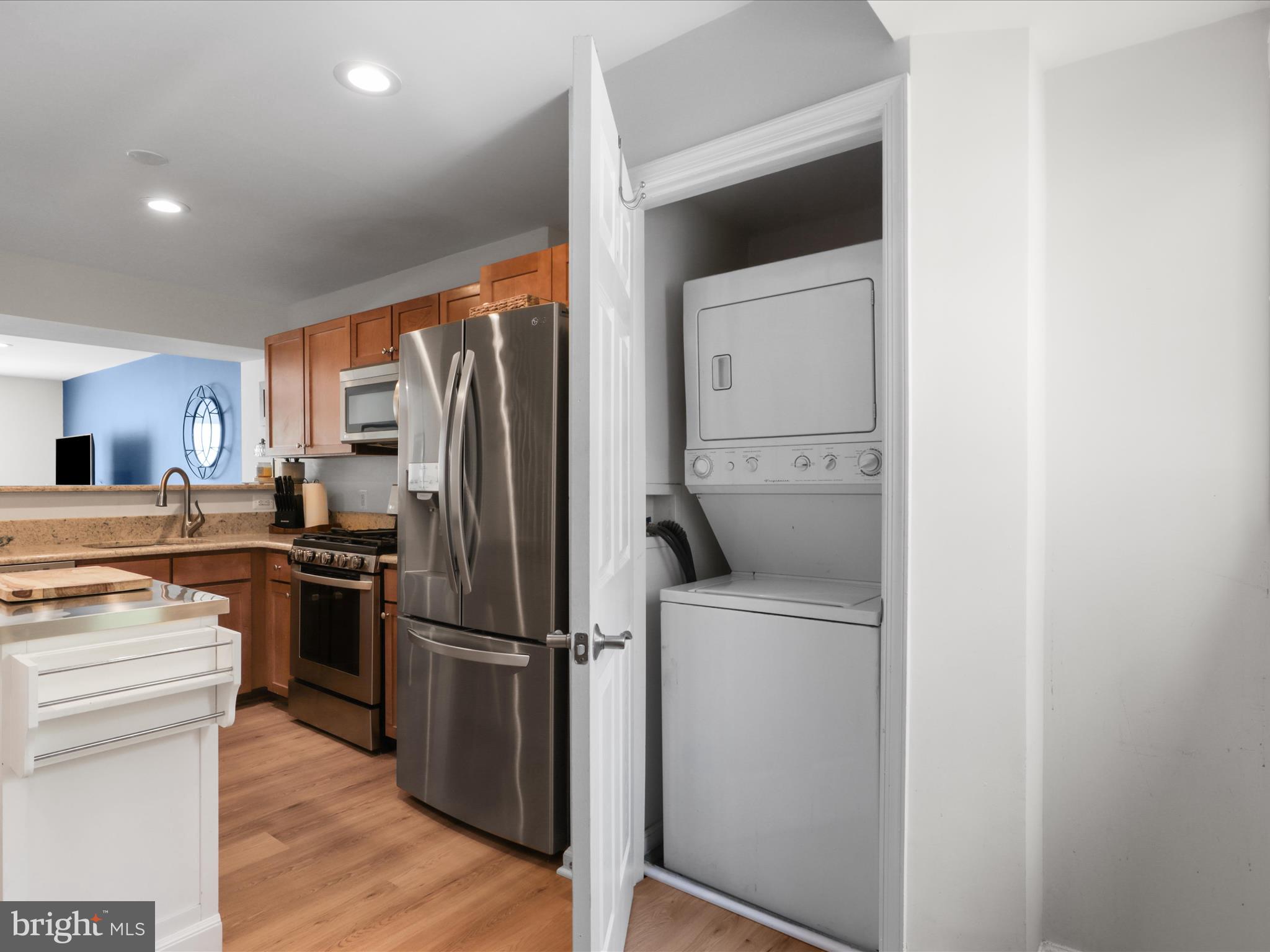 PARKSIDE AT ALEXANDRIA - Residential