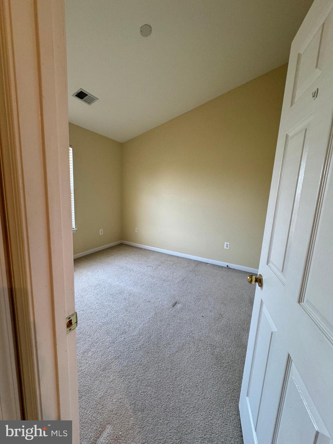 GREENHAVEN RUN - Residential Lease