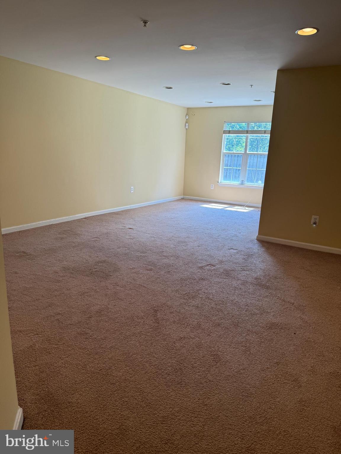 GREENHAVEN RUN - Residential Lease