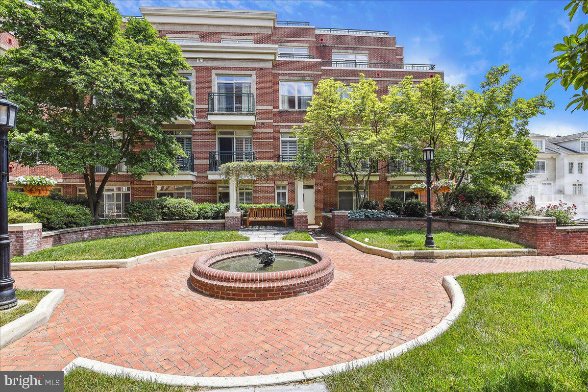 ACTONS LANDING CONDOS - Residential