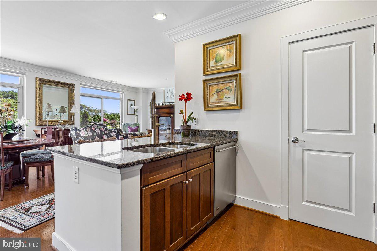 ACTONS LANDING CONDOS - Residential