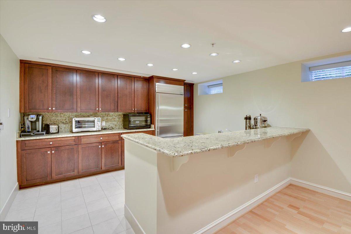 ACTONS LANDING CONDOS - Residential