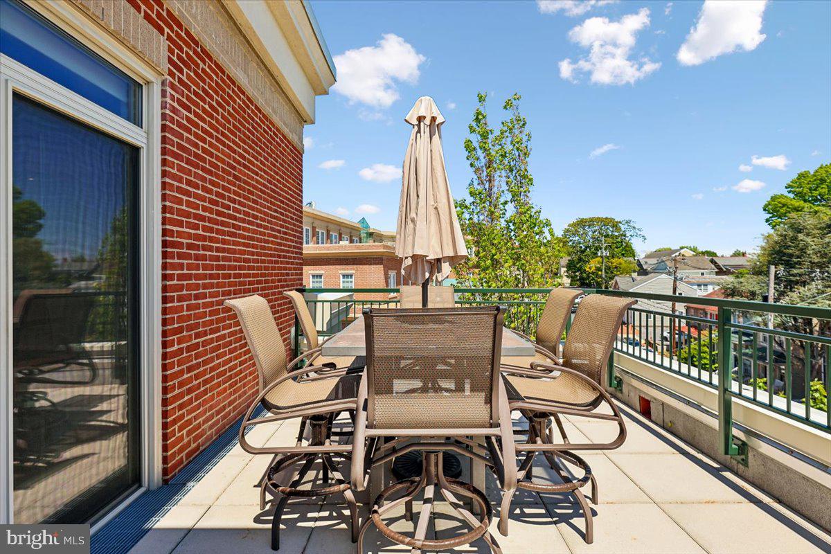 ACTONS LANDING CONDOS - Residential