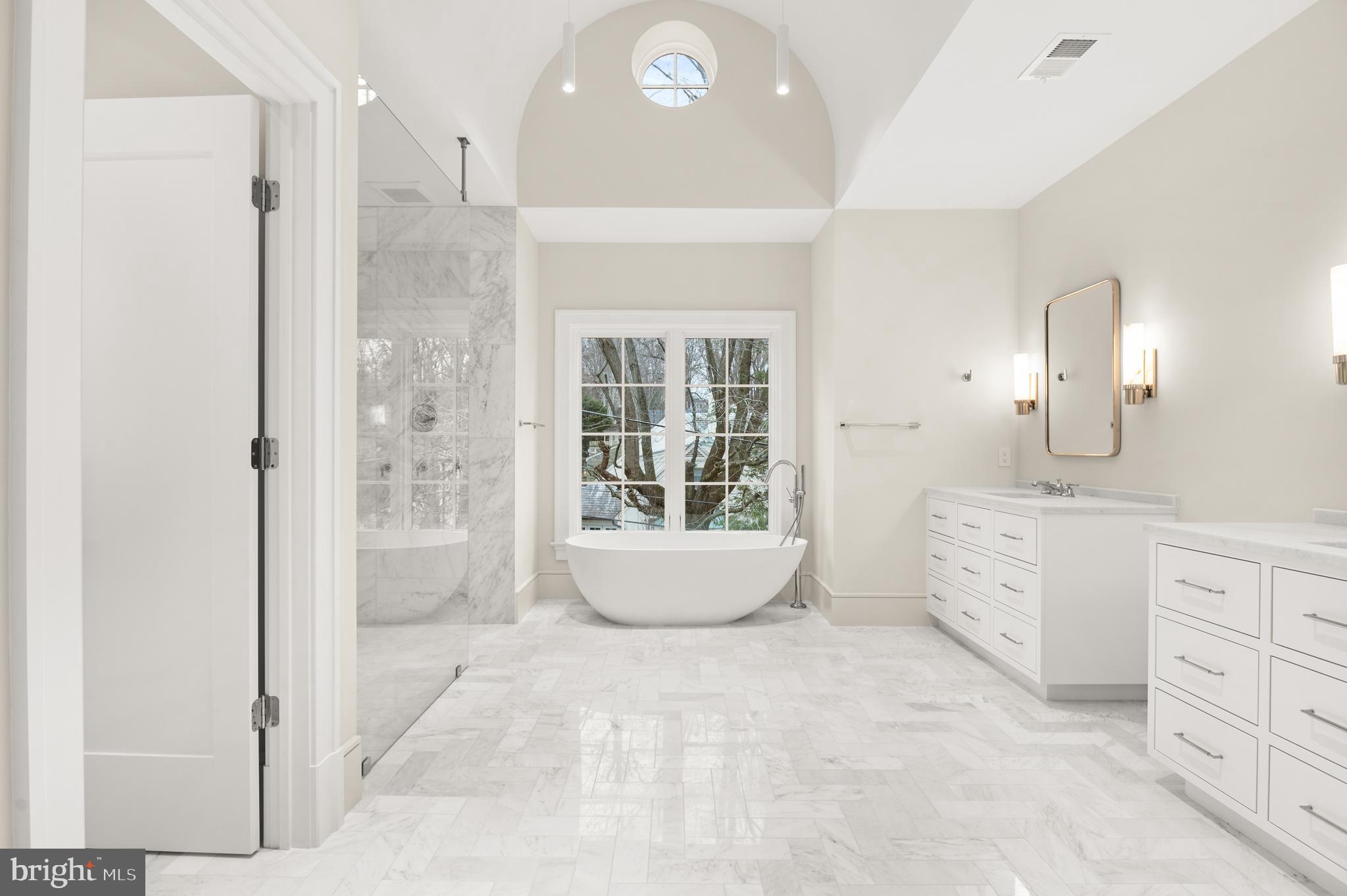 SPRING VALLEY - Residential