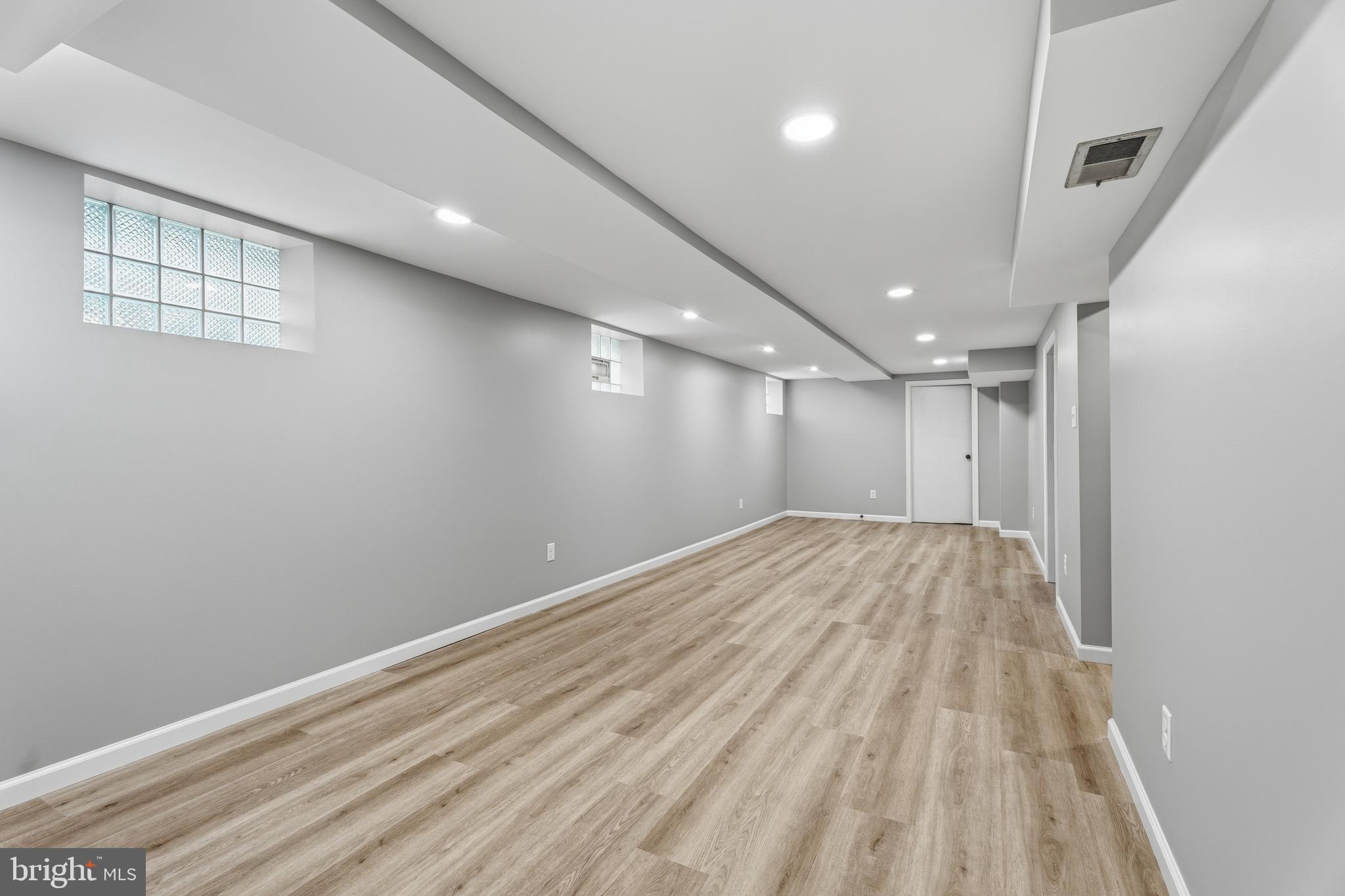 RIDGE TERRACE - Residential