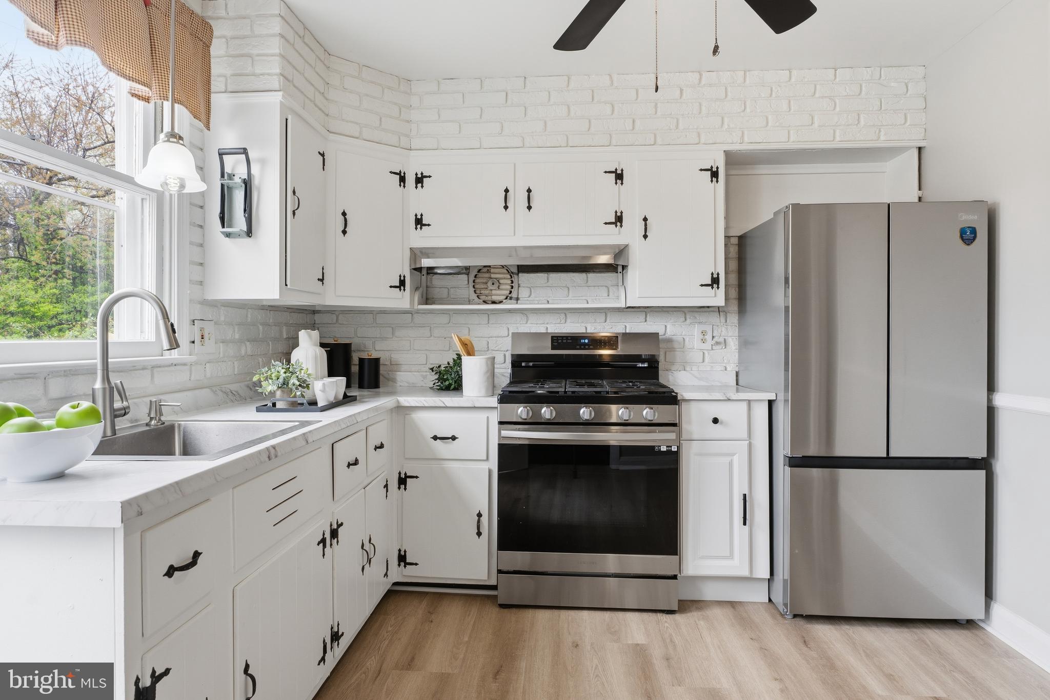 RIDGE TERRACE - Residential