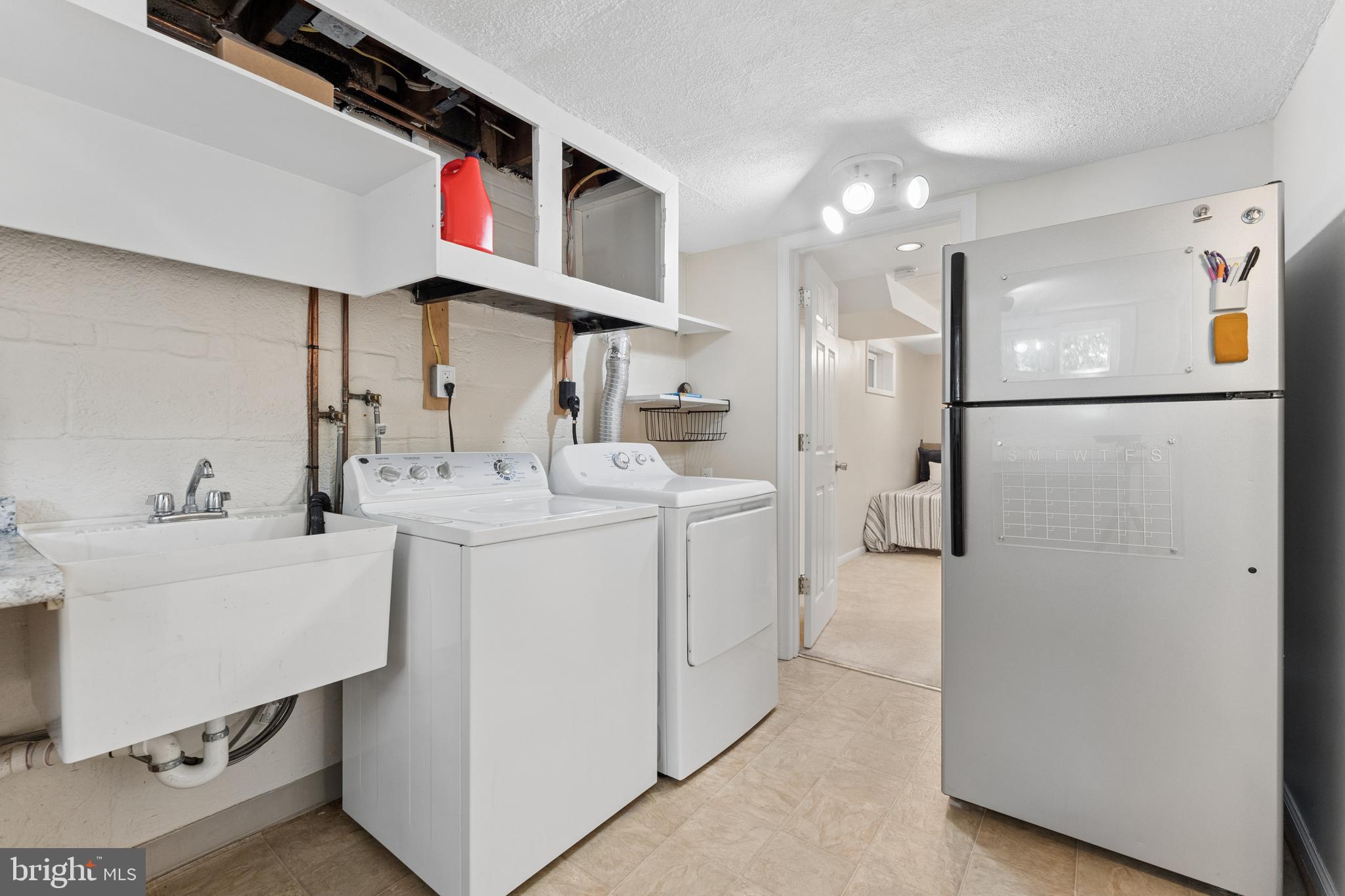 WOODLEY WEST - Residential