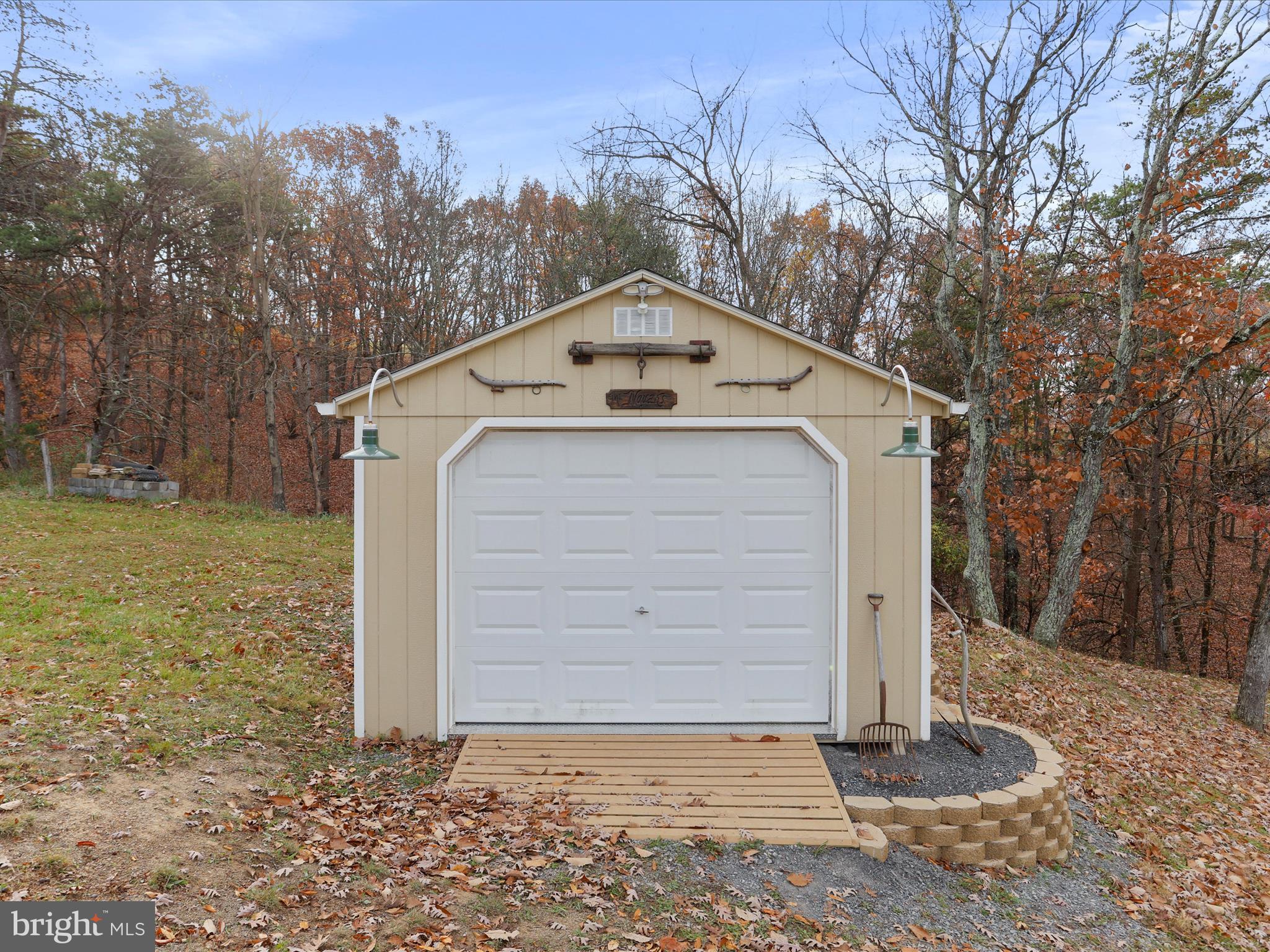 FORT ASHBY - Residential