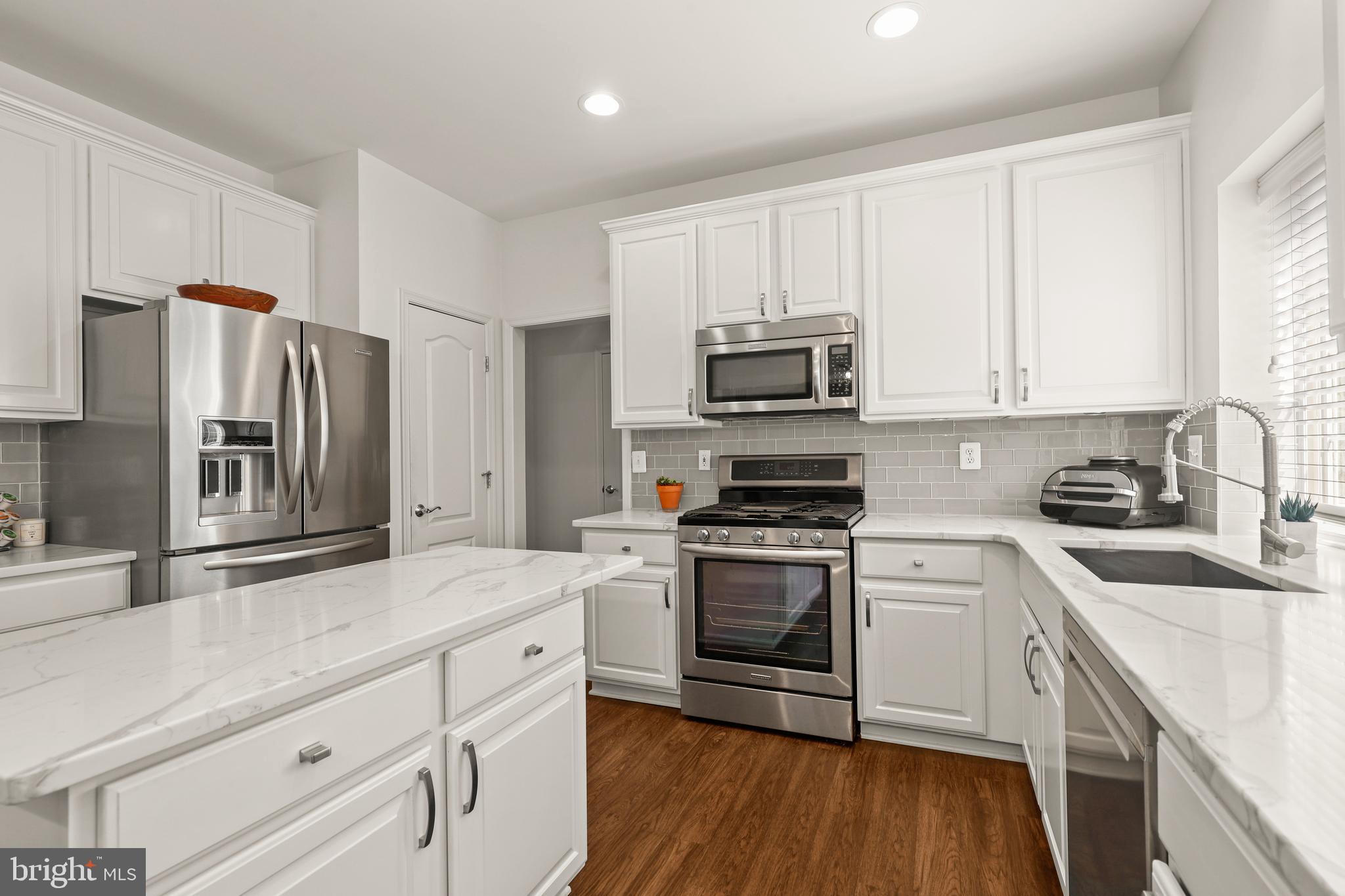 THE FIELDS OF SAGAMORE - Residential