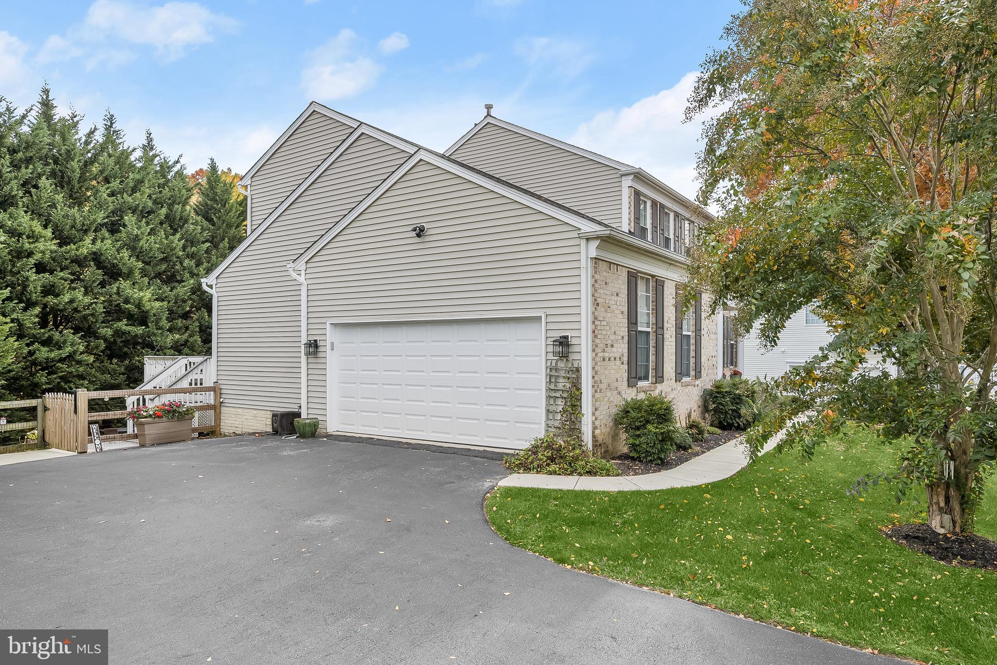 THE FIELDS OF SAGAMORE - Residential