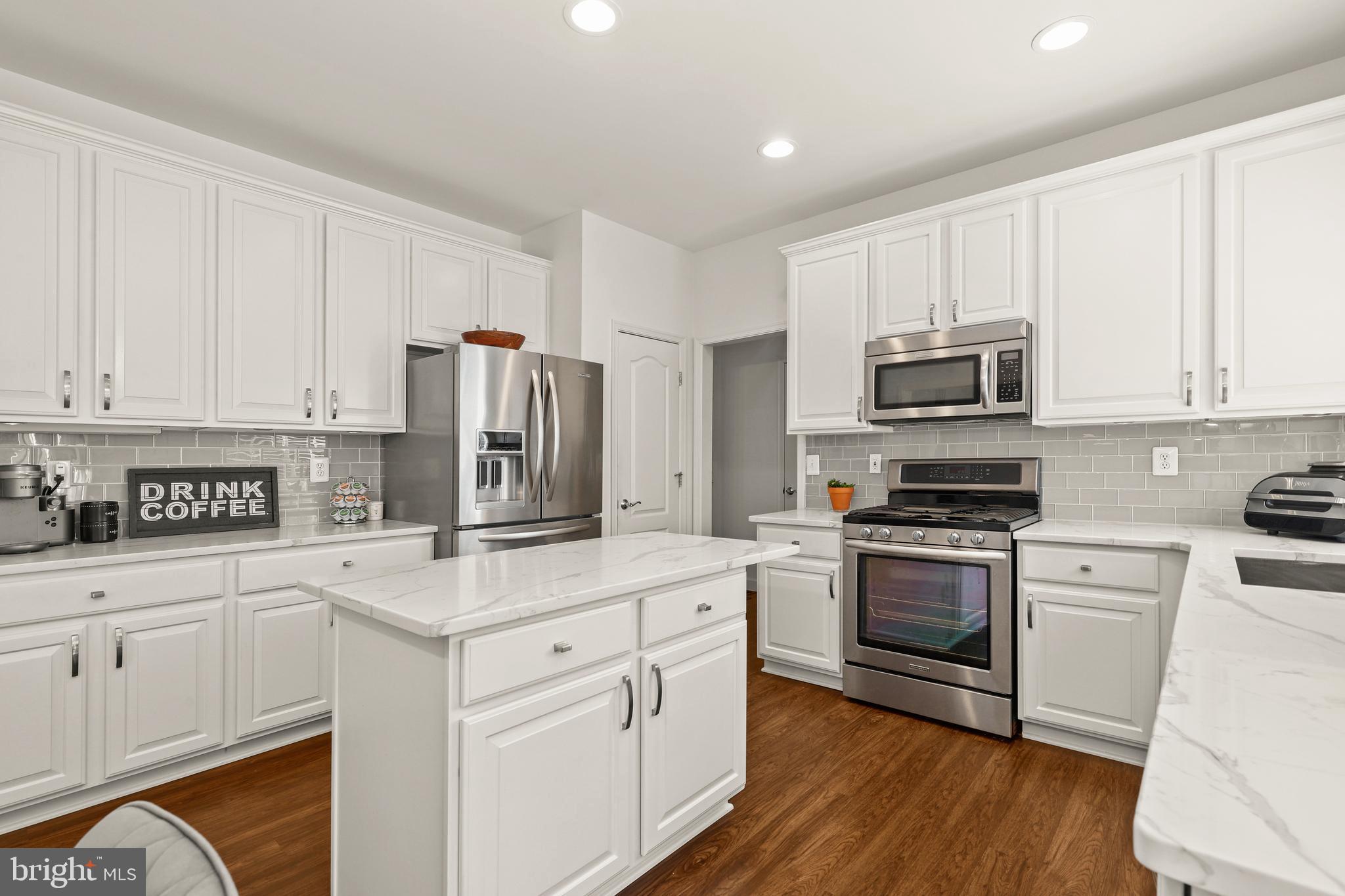 THE FIELDS OF SAGAMORE - Residential