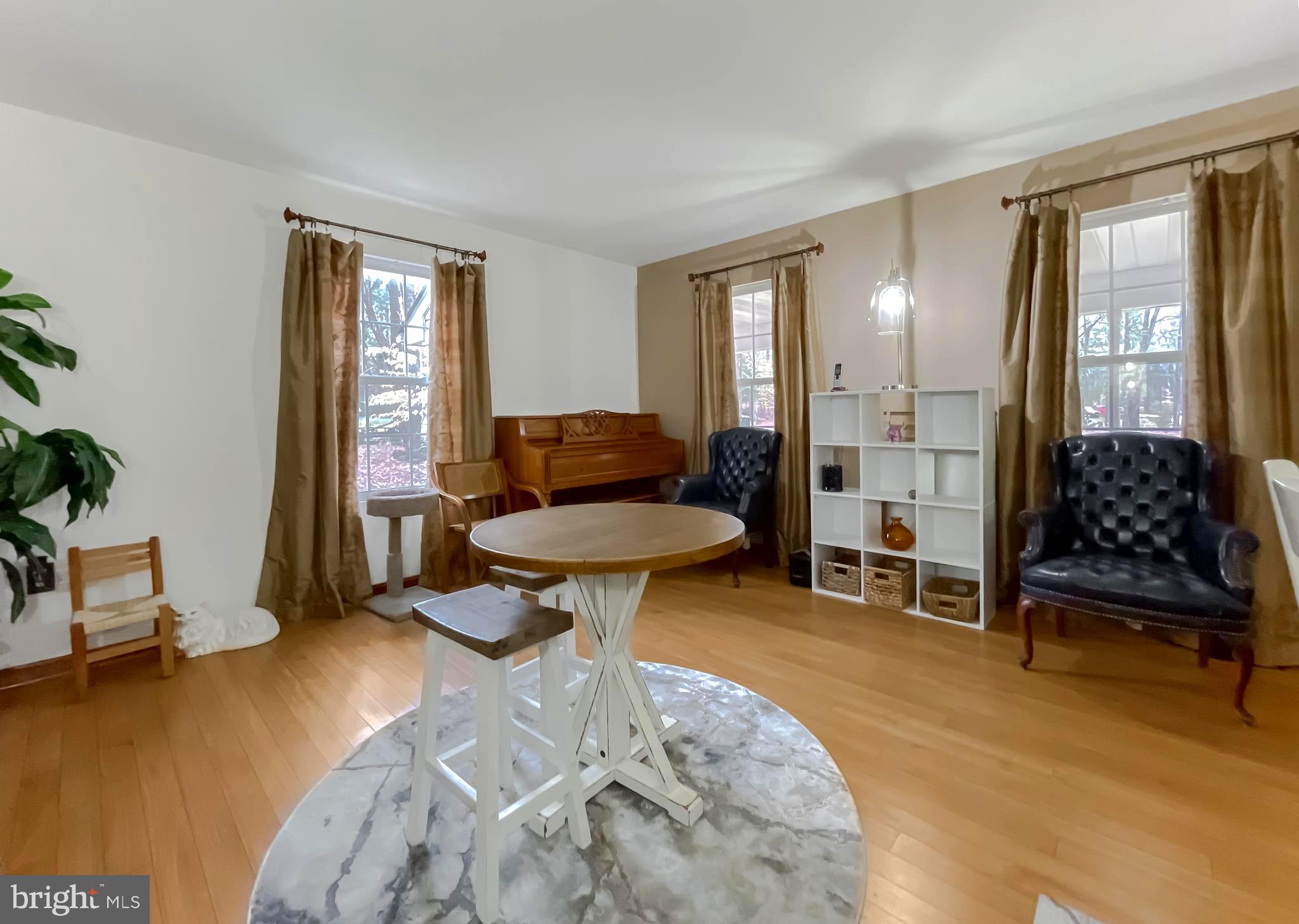 CHERRY LANE FARM - Residential