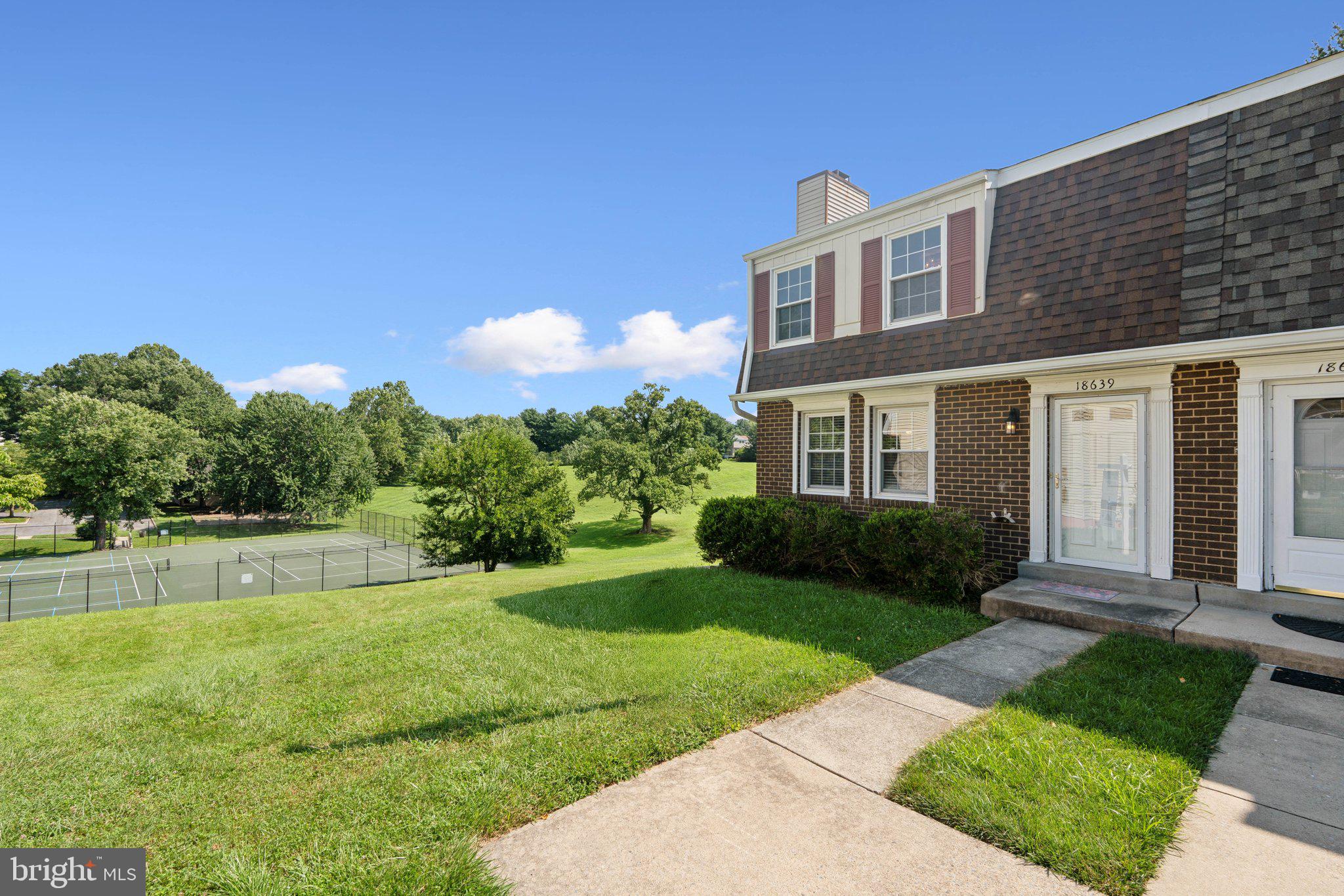 18639 SANDPIPER LANE