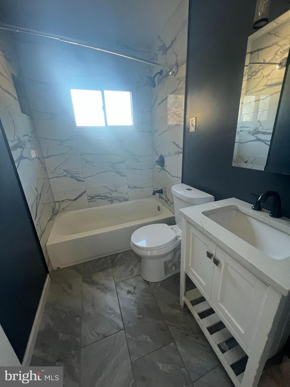 WESTVIEW PARK - Residential Lease