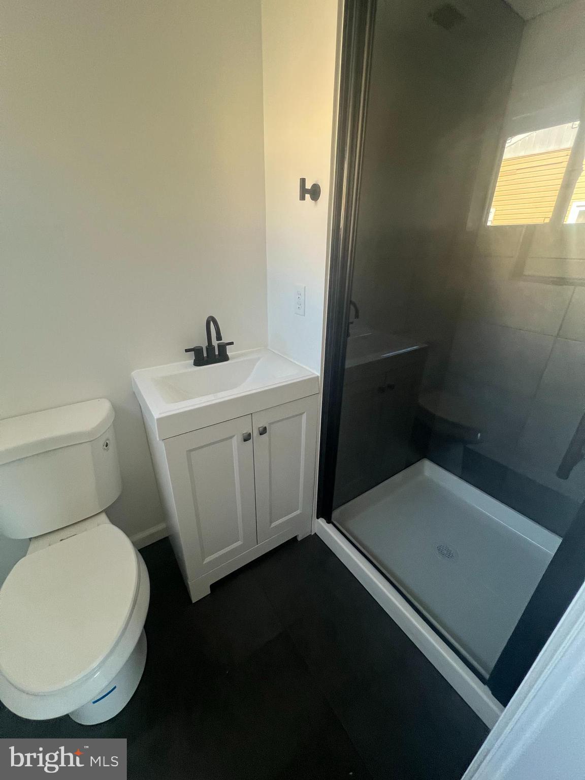 WESTVIEW PARK - Residential Lease