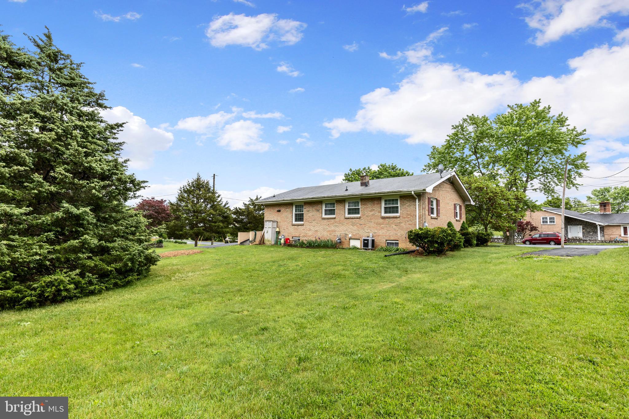 SHENANDOAH HILLS - Residential