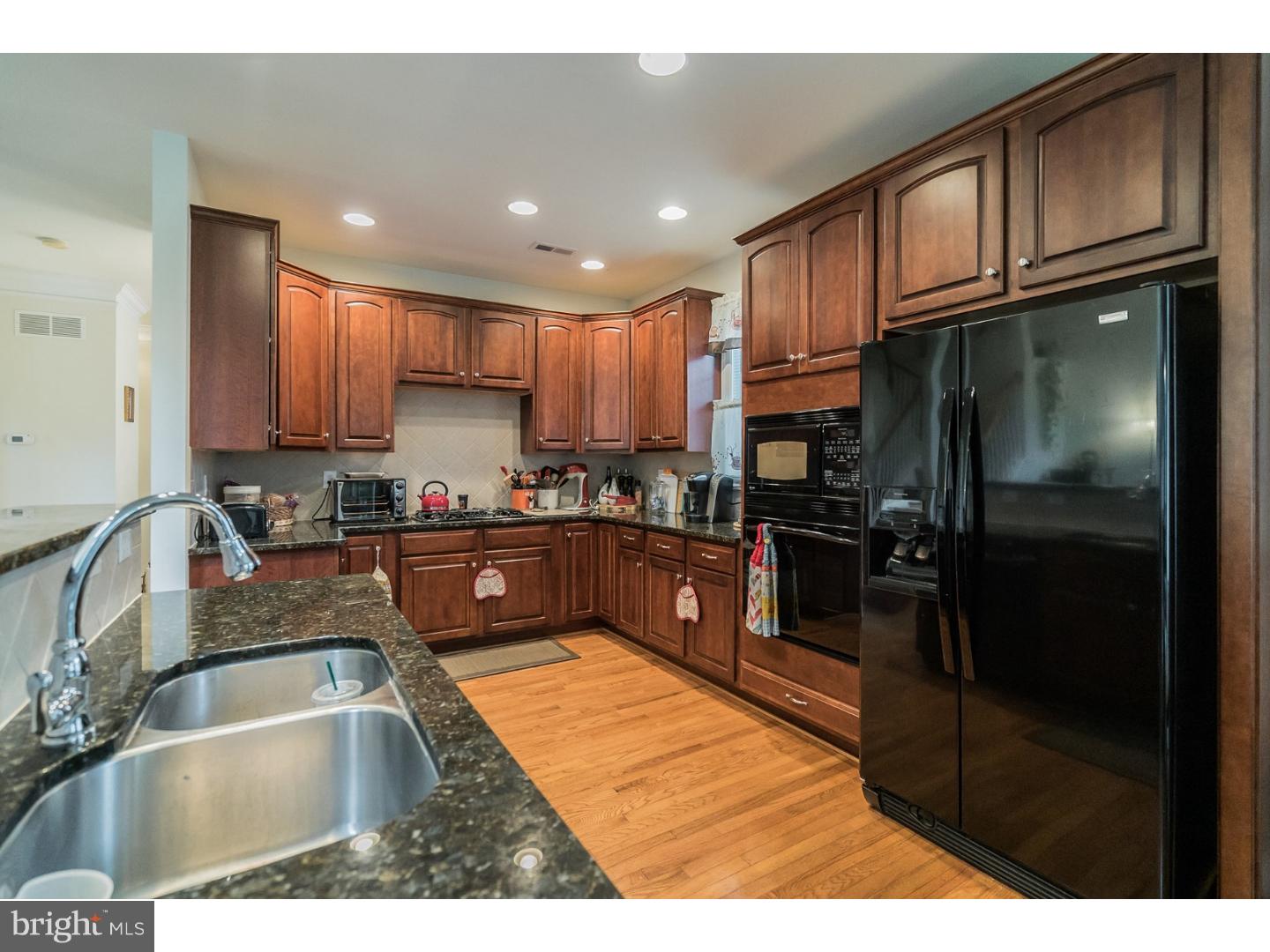 ARBOR POINT - Residential