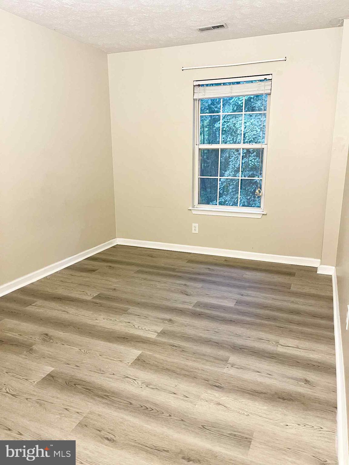 STAFFORD MEWS - Residential Lease