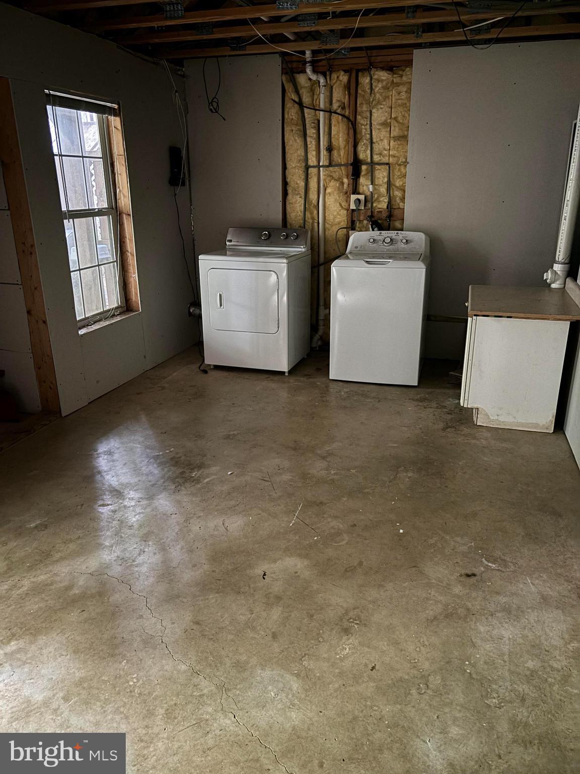 STAFFORD MEWS - Residential Lease