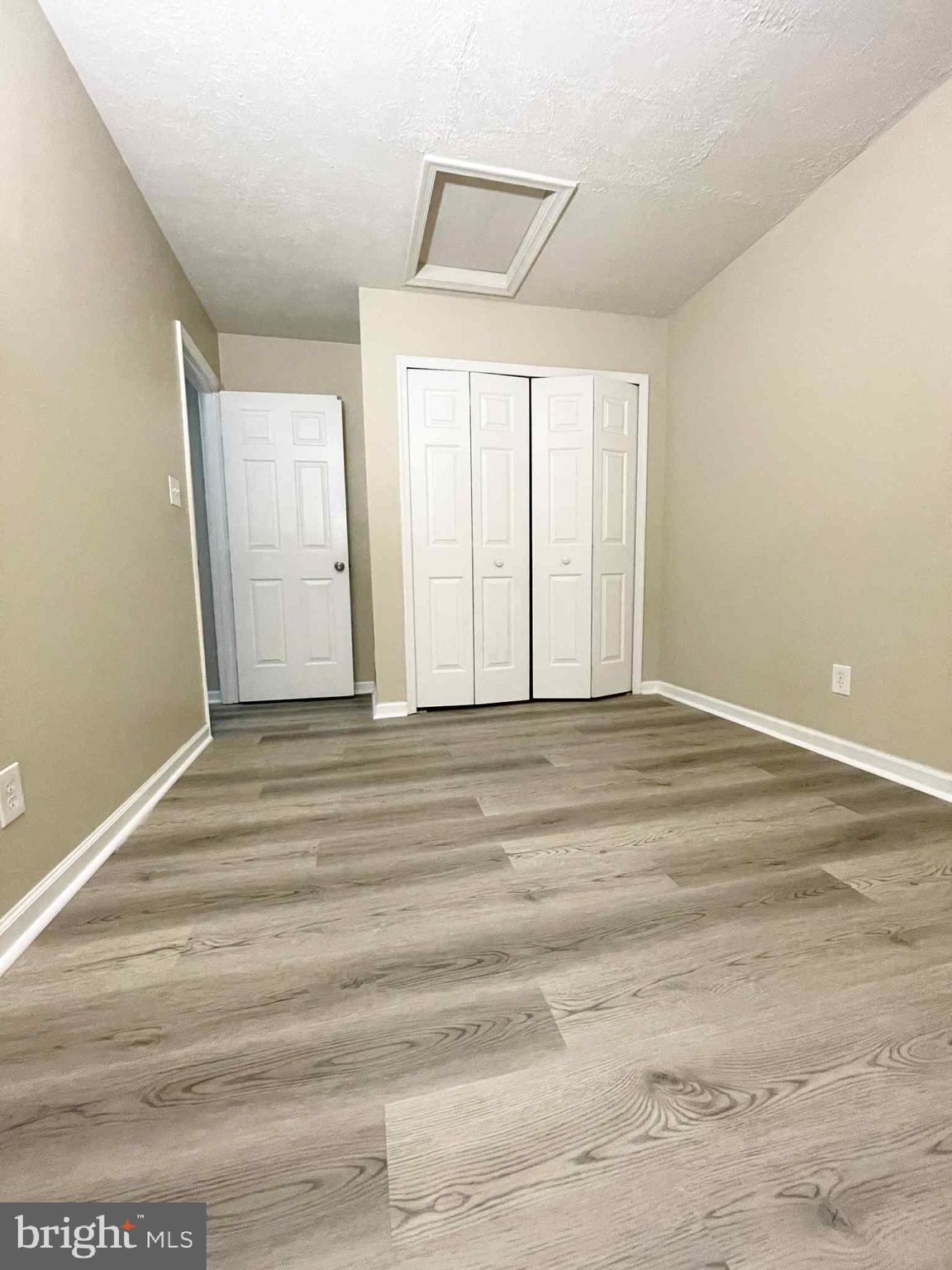 STAFFORD MEWS - Residential Lease