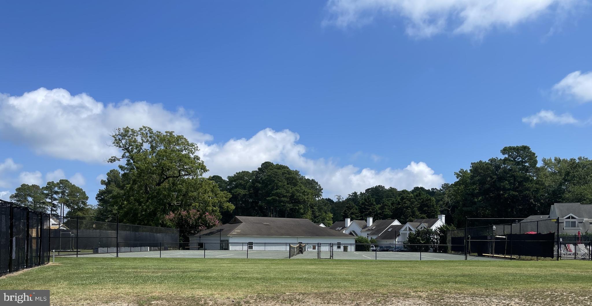 RIVER RUN - Residential