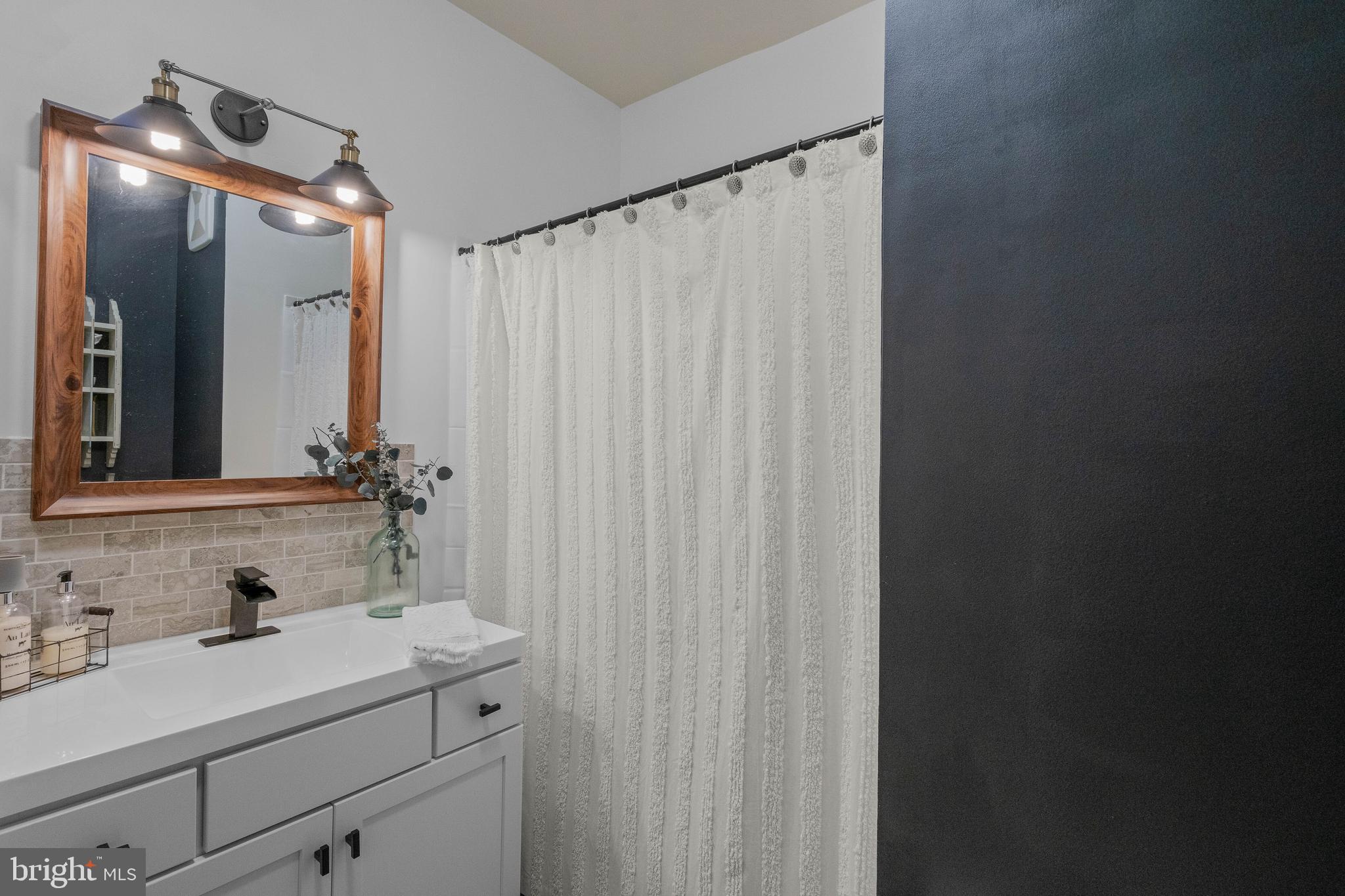 NORBECK CROSSING - Residential