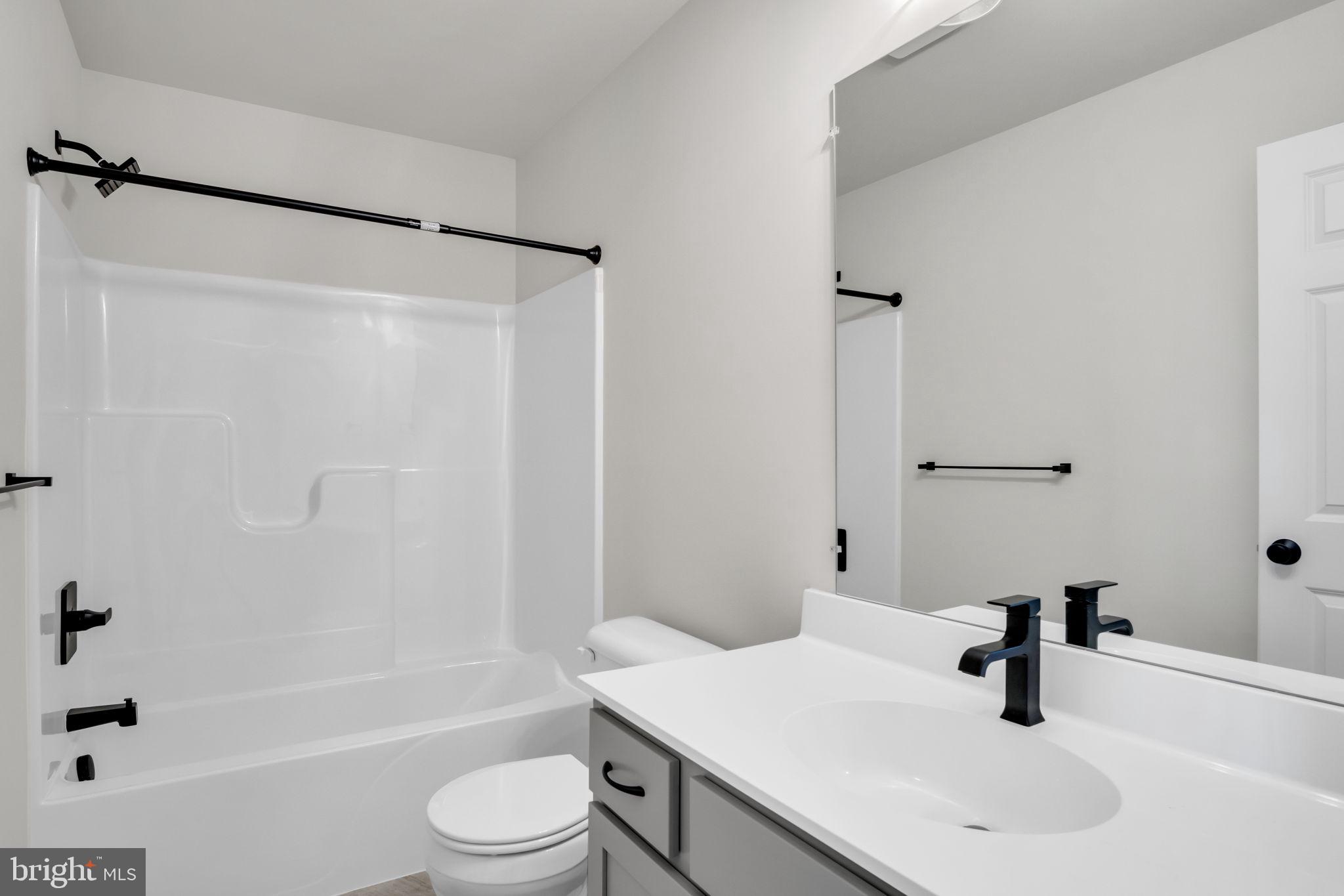 CREEK TERRACE - Residential