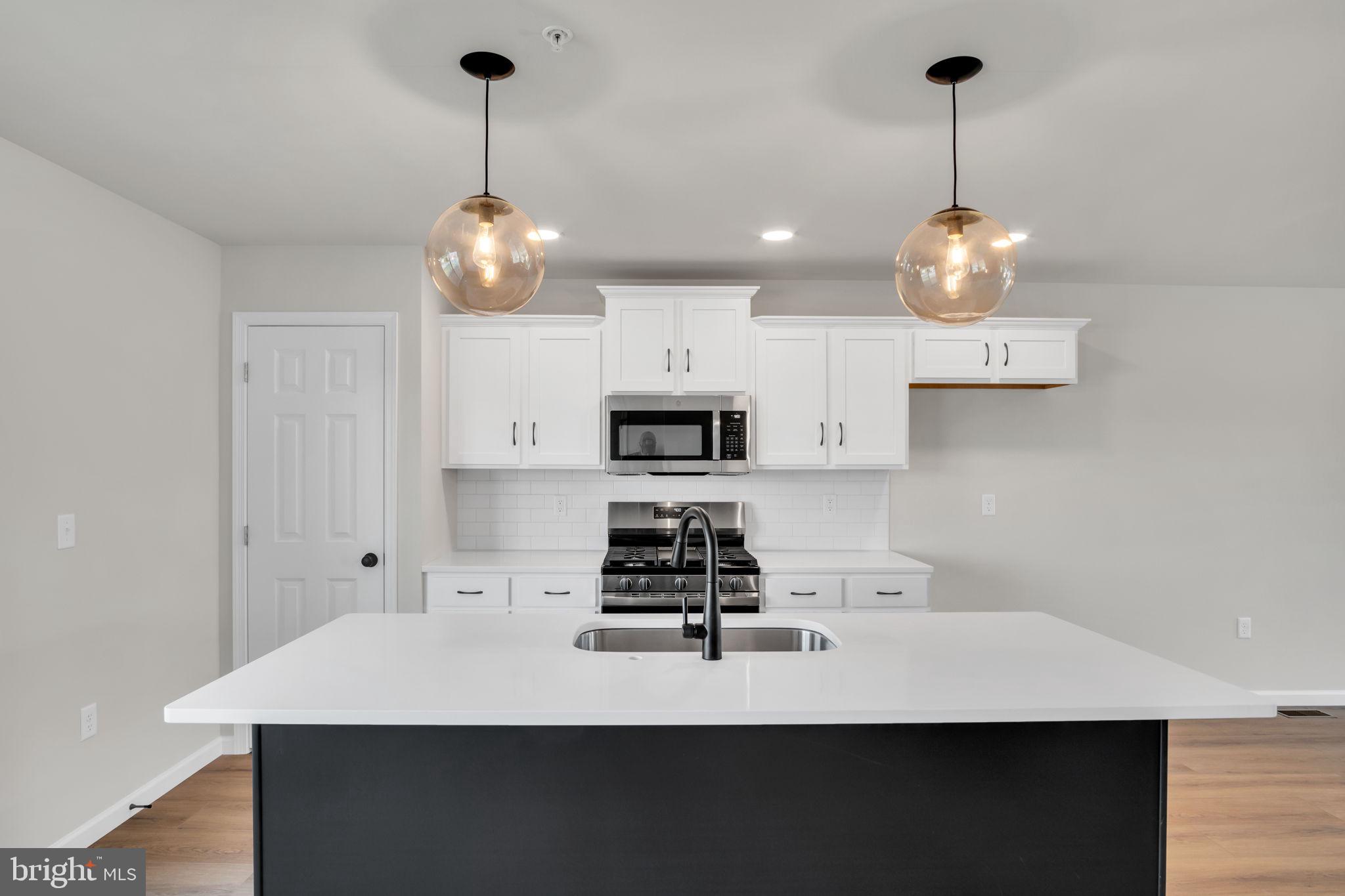 CREEK TERRACE - Residential