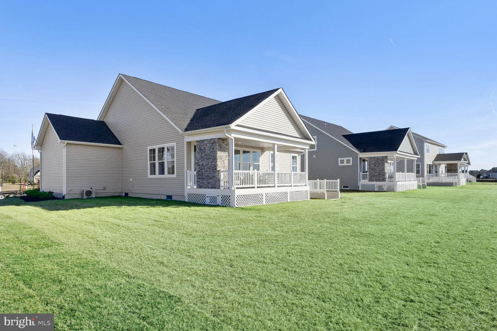 BRIDGEWATER - Residential