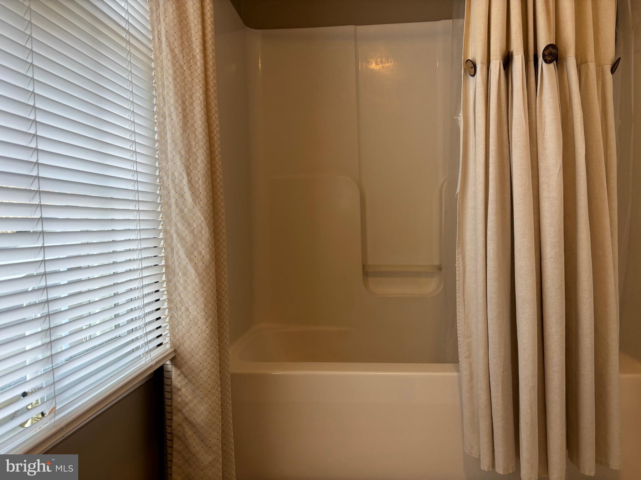 SAWMILL COURT - Residential