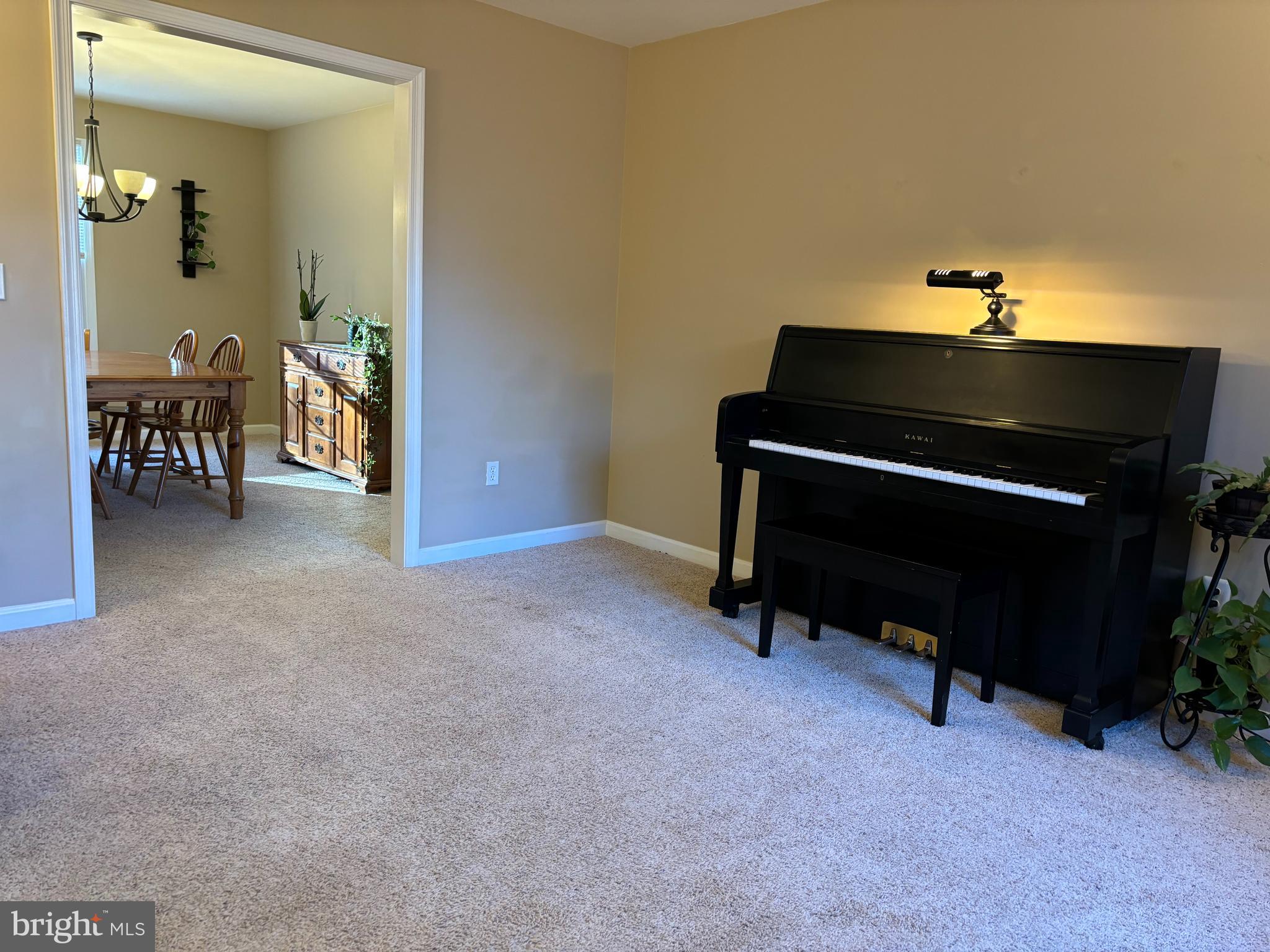 SAWMILL COURT - Residential