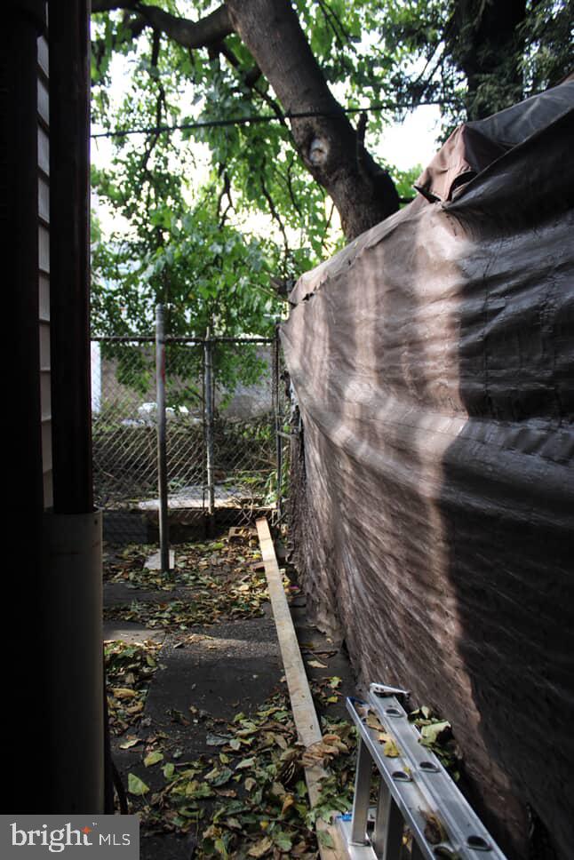 WEST KENSINGTON - Residential