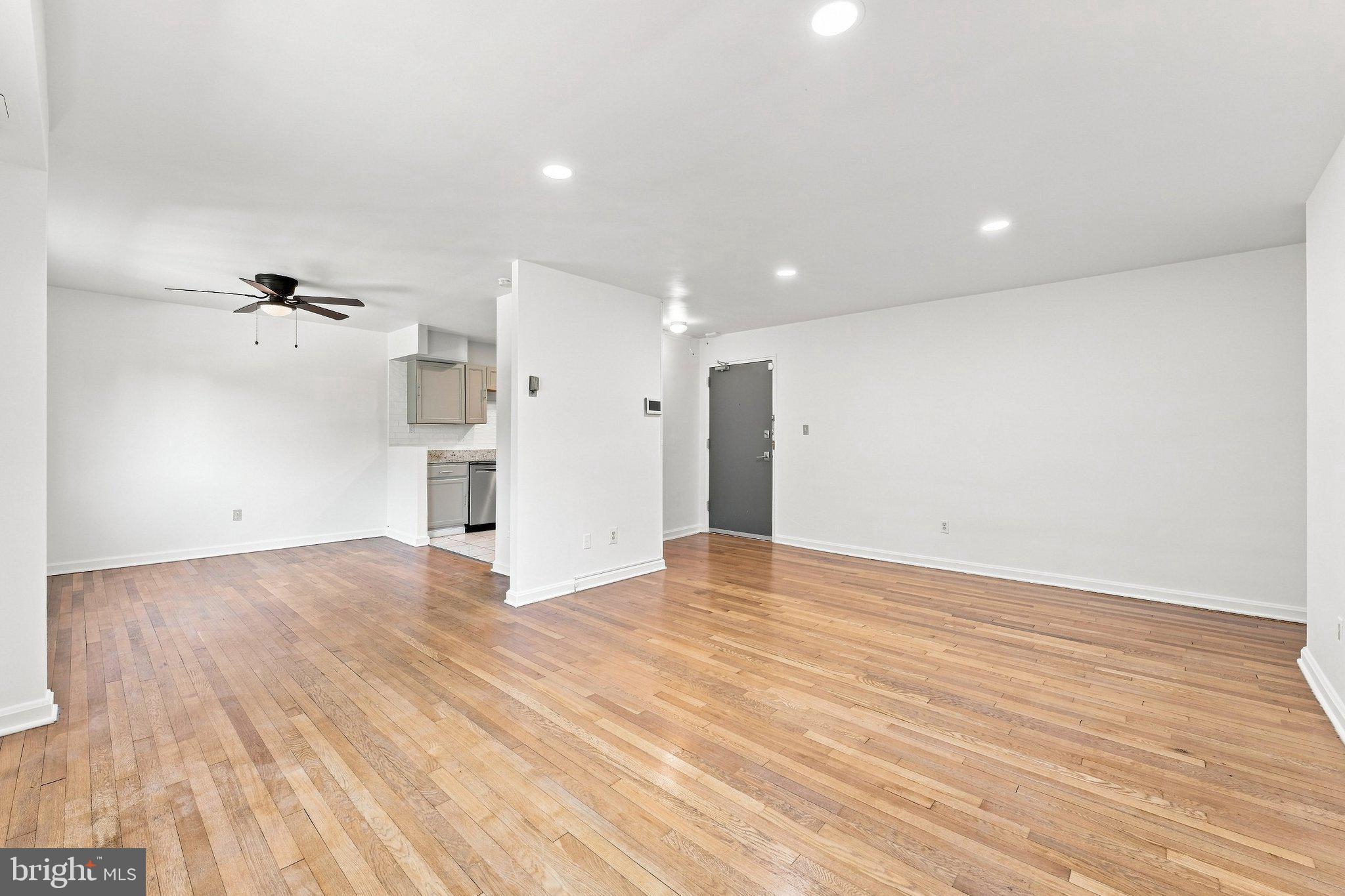 95 E WAYNE AVENUE 212
