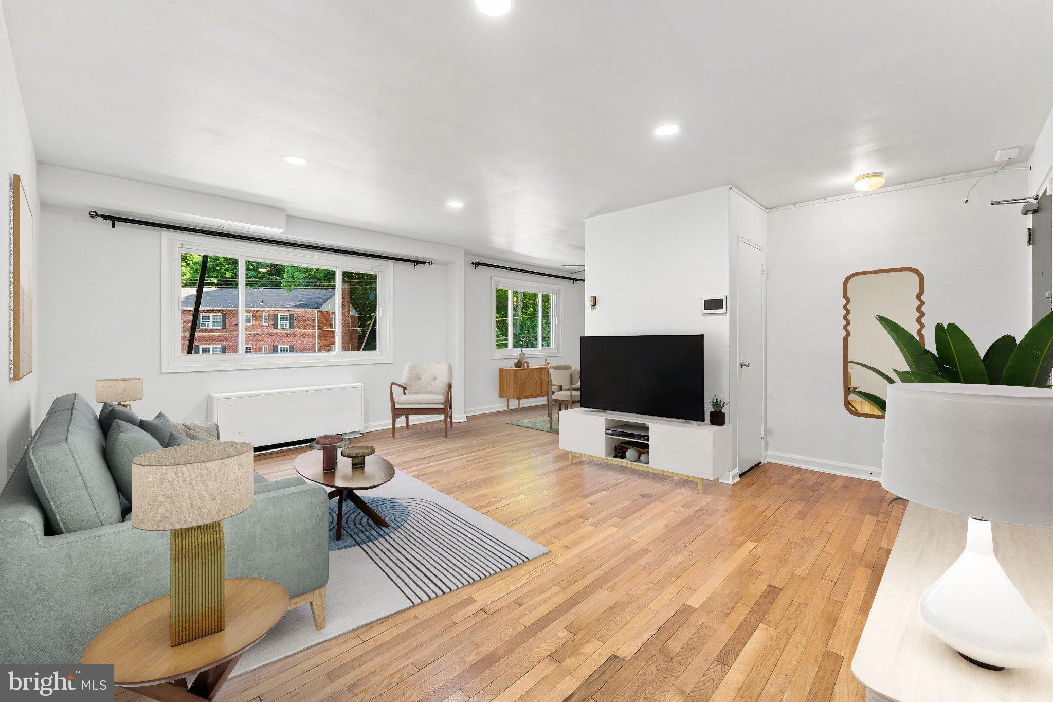 95 E WAYNE AVENUE 212