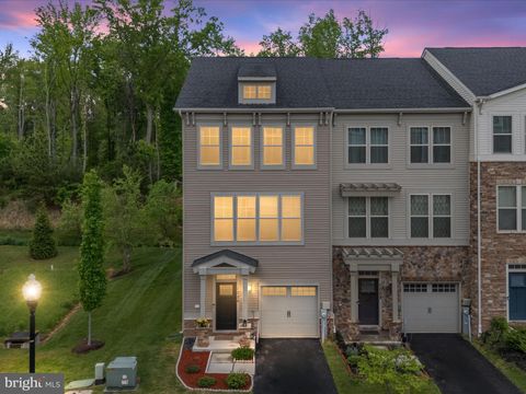 1026 EDENBERRY WAY GLEN BURNIE MD 21060
