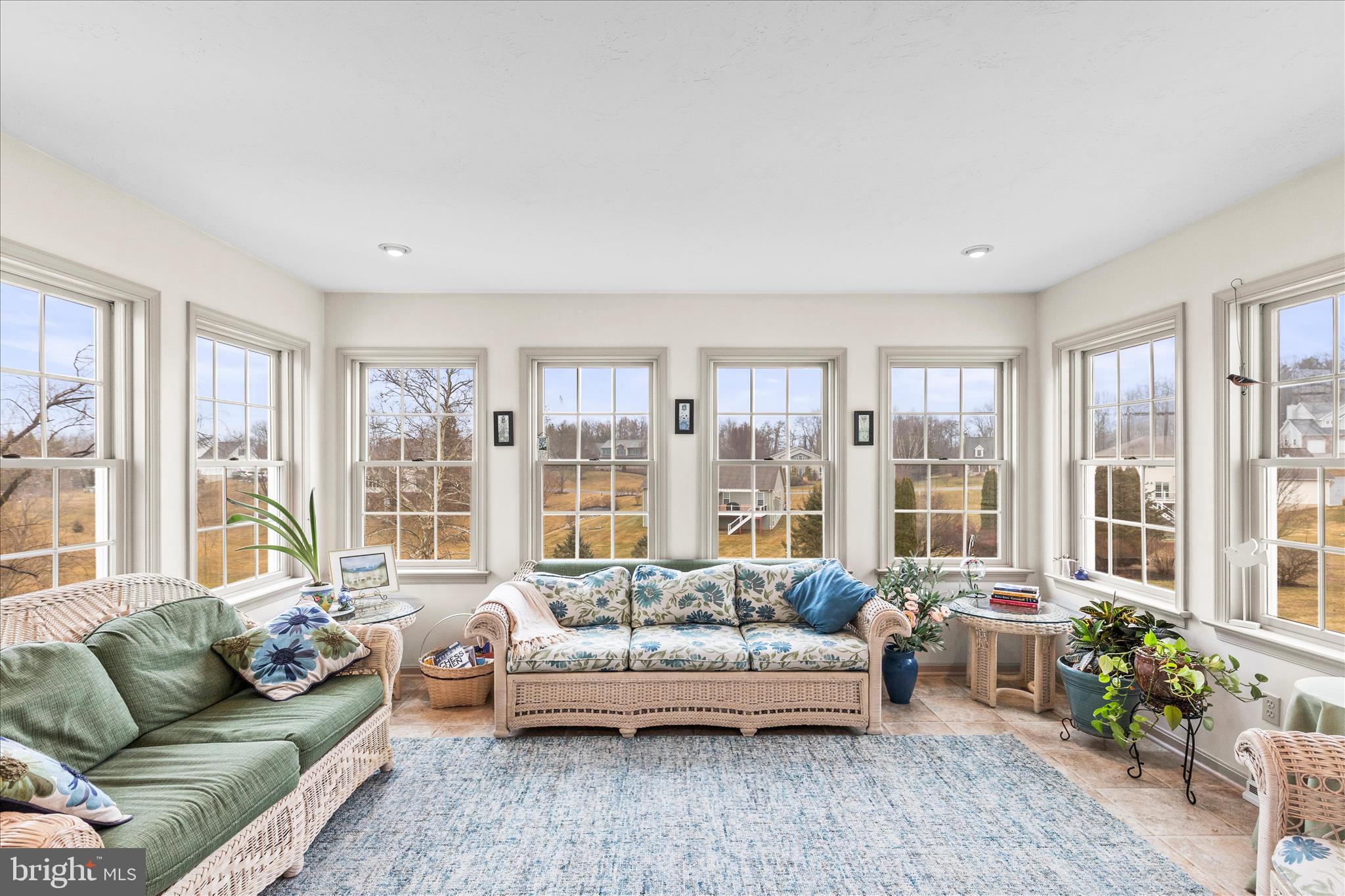 FOX CHASE - Residential