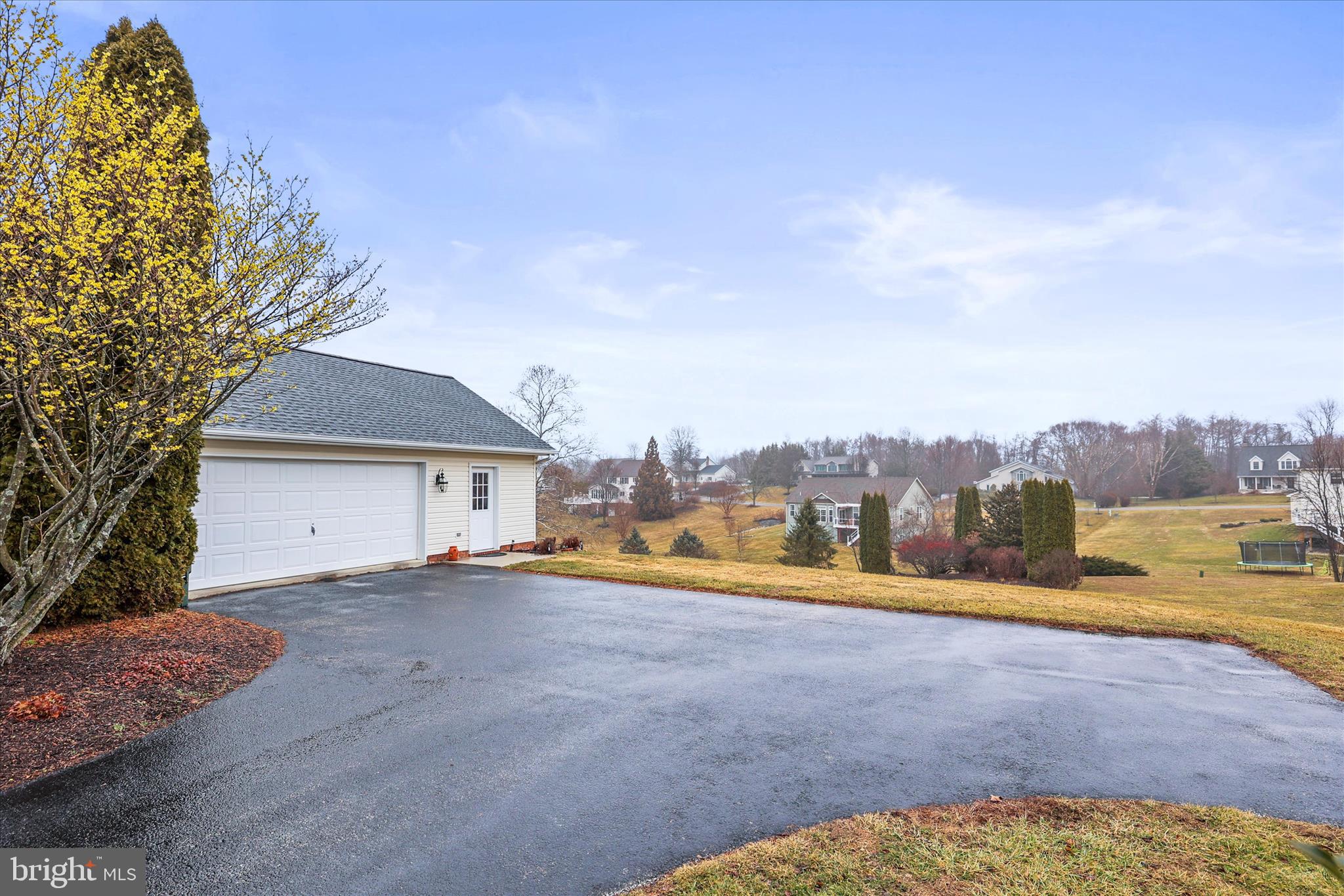 FOX CHASE - Residential