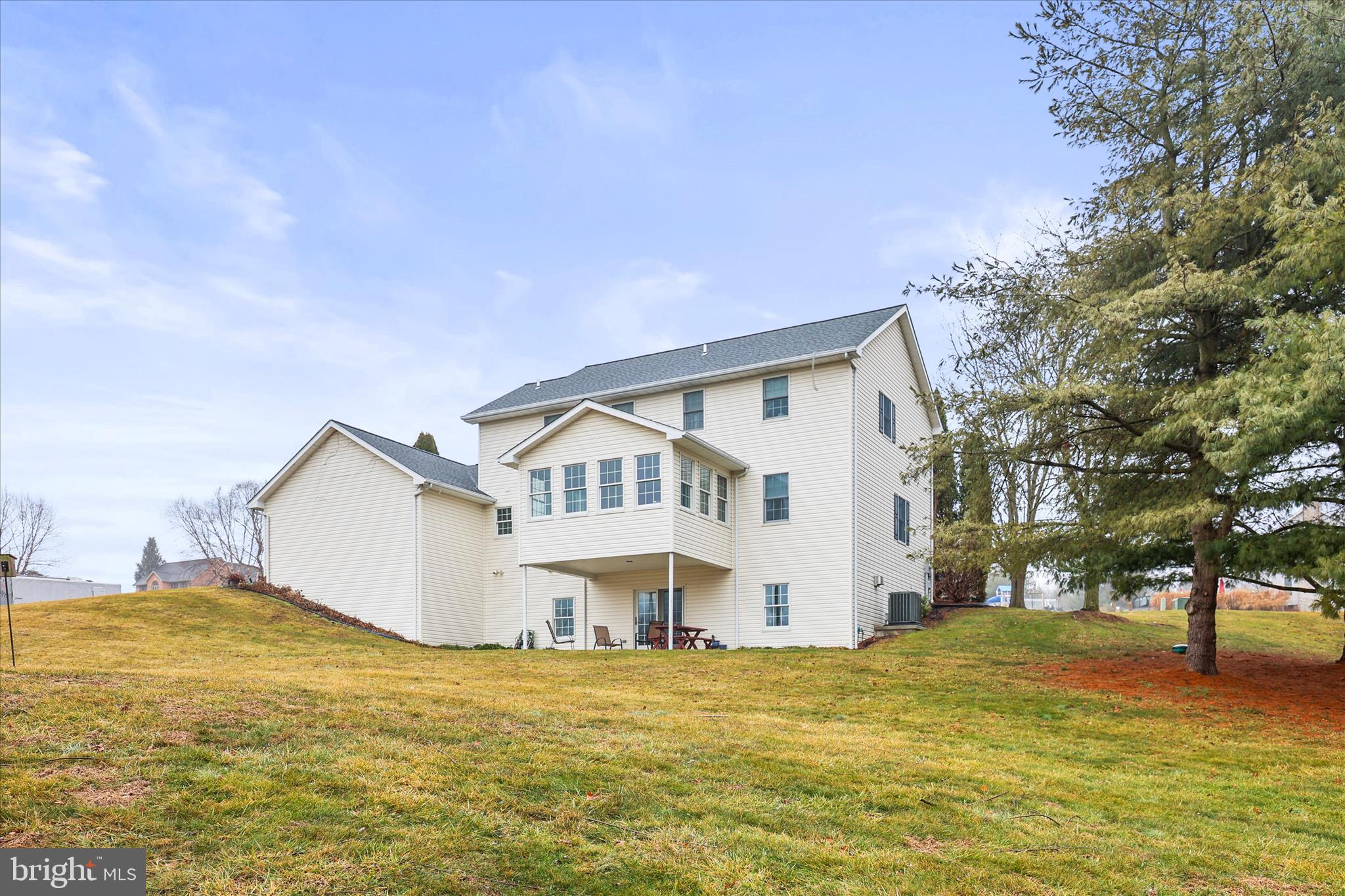 FOX CHASE - Residential