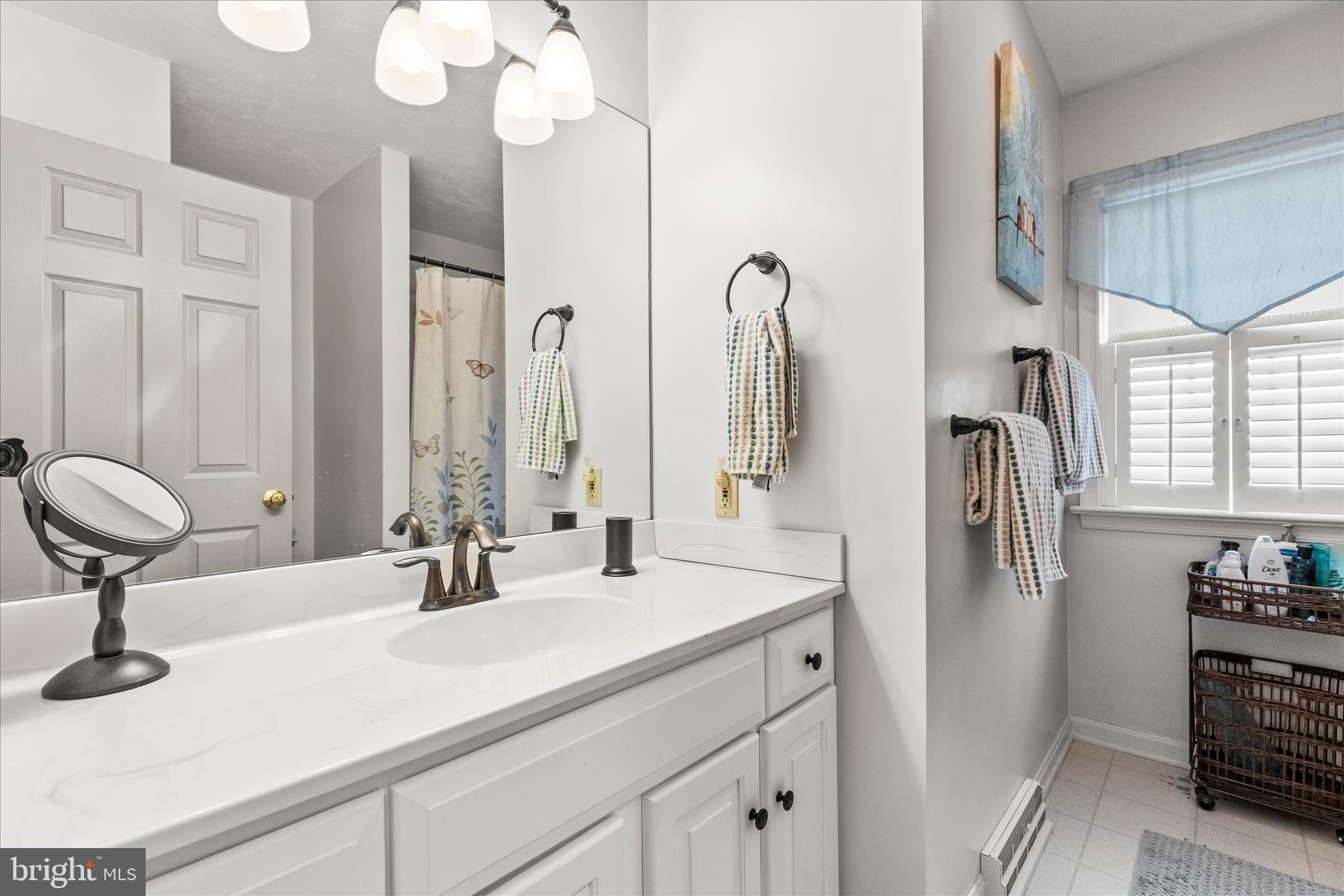 FOX CHASE - Residential