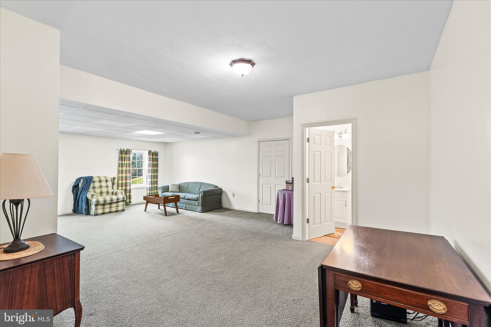 FOX CHASE - Residential