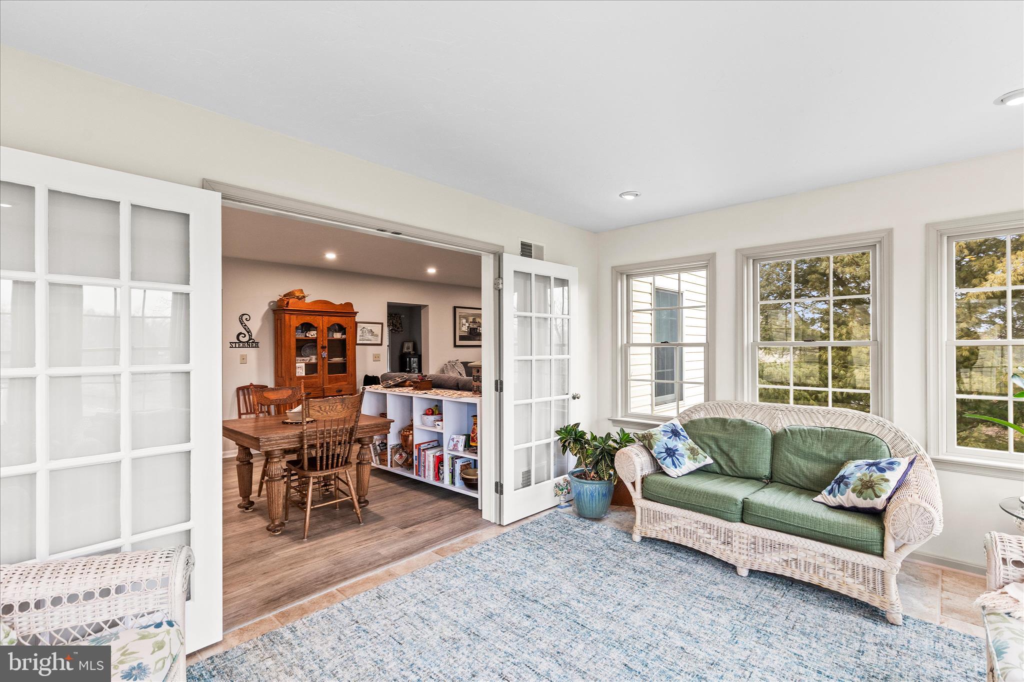 FOX CHASE - Residential