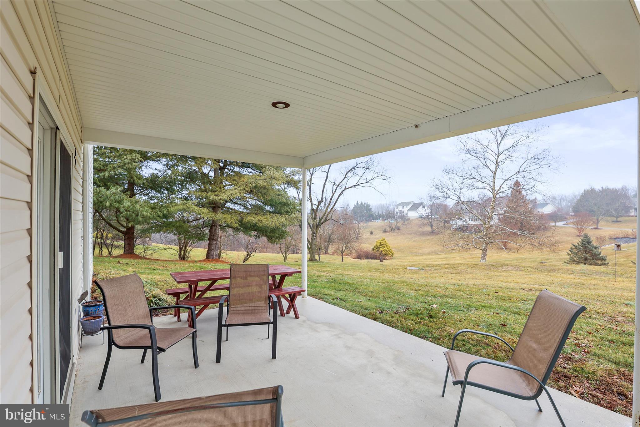 FOX CHASE - Residential