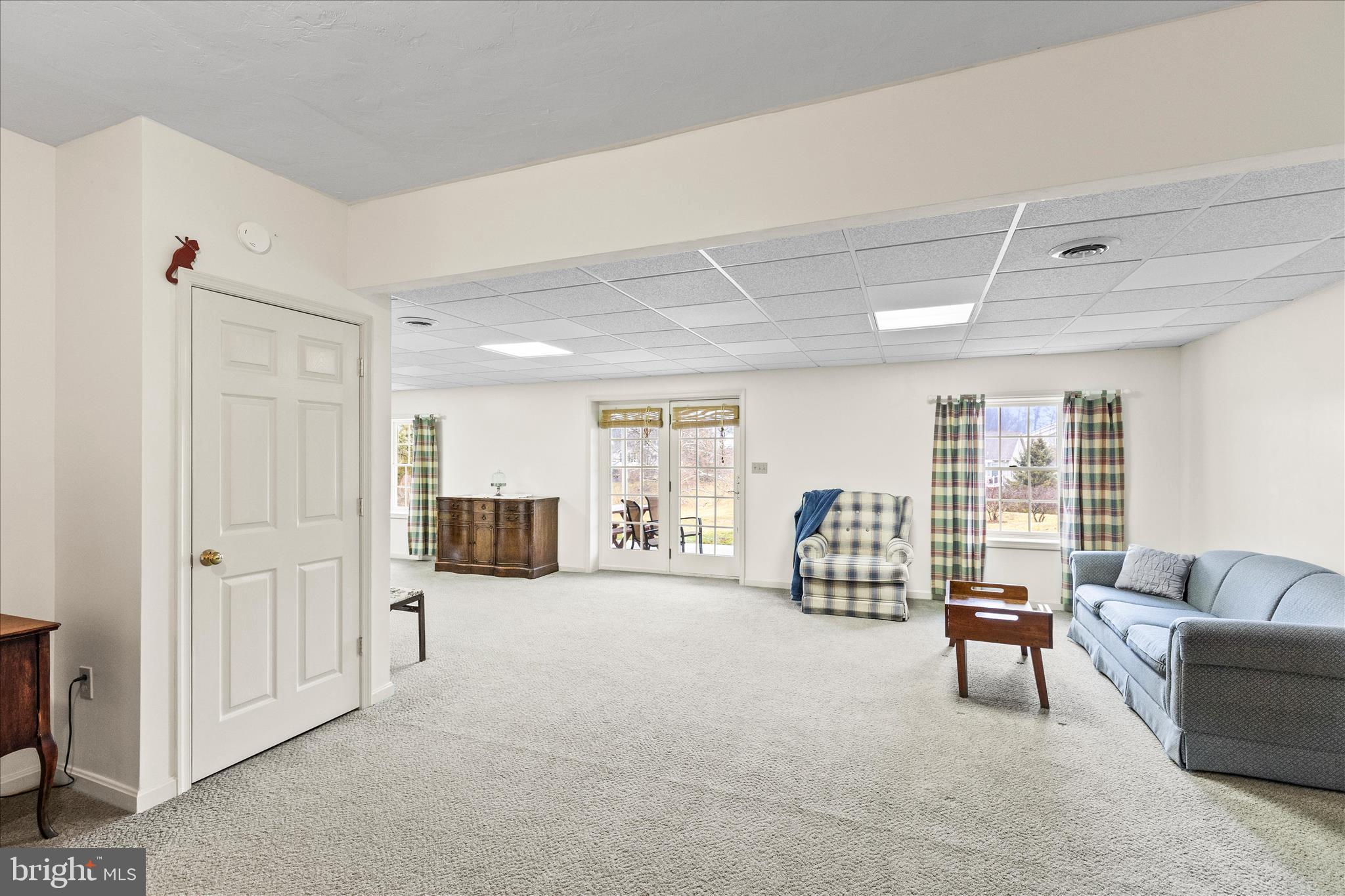 FOX CHASE - Residential